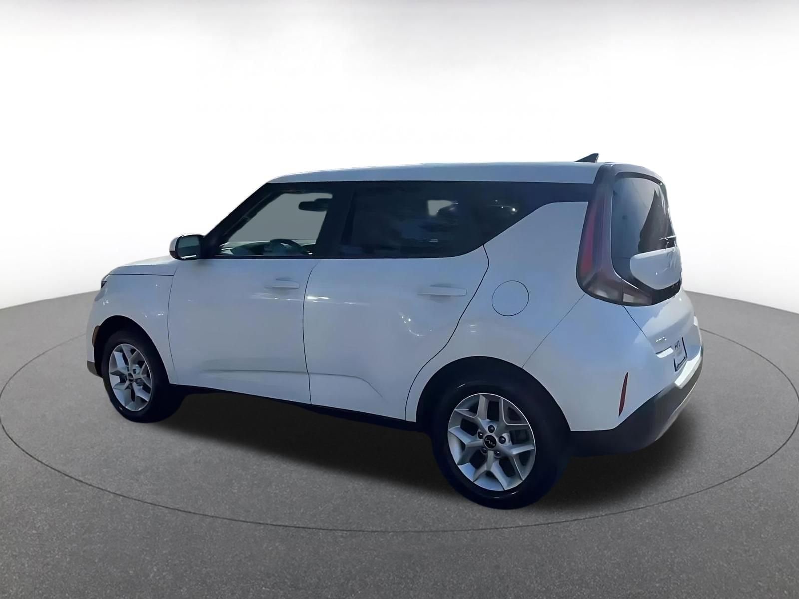 Thumbnail: 2025 Kia Soul - 10