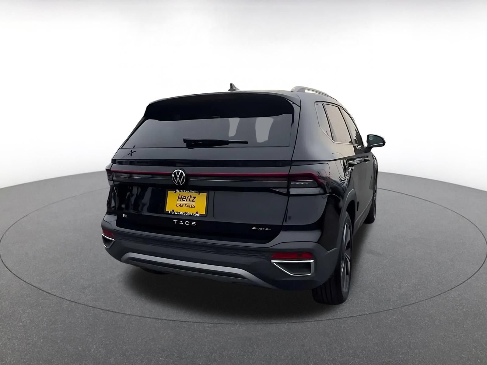 Thumbnail: 2026 Volkswagen Taos - 11