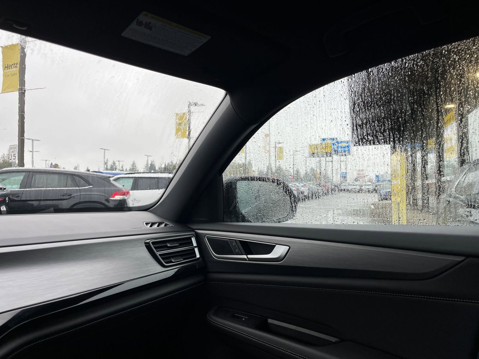 Thumbnail: 2025 Volkswagen Atlas - 35