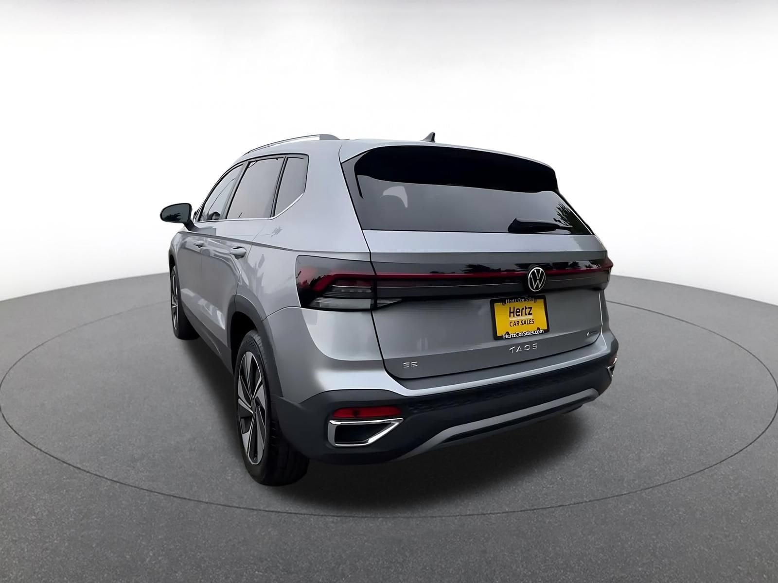 Thumbnail: 2026 Volkswagen Taos - 10