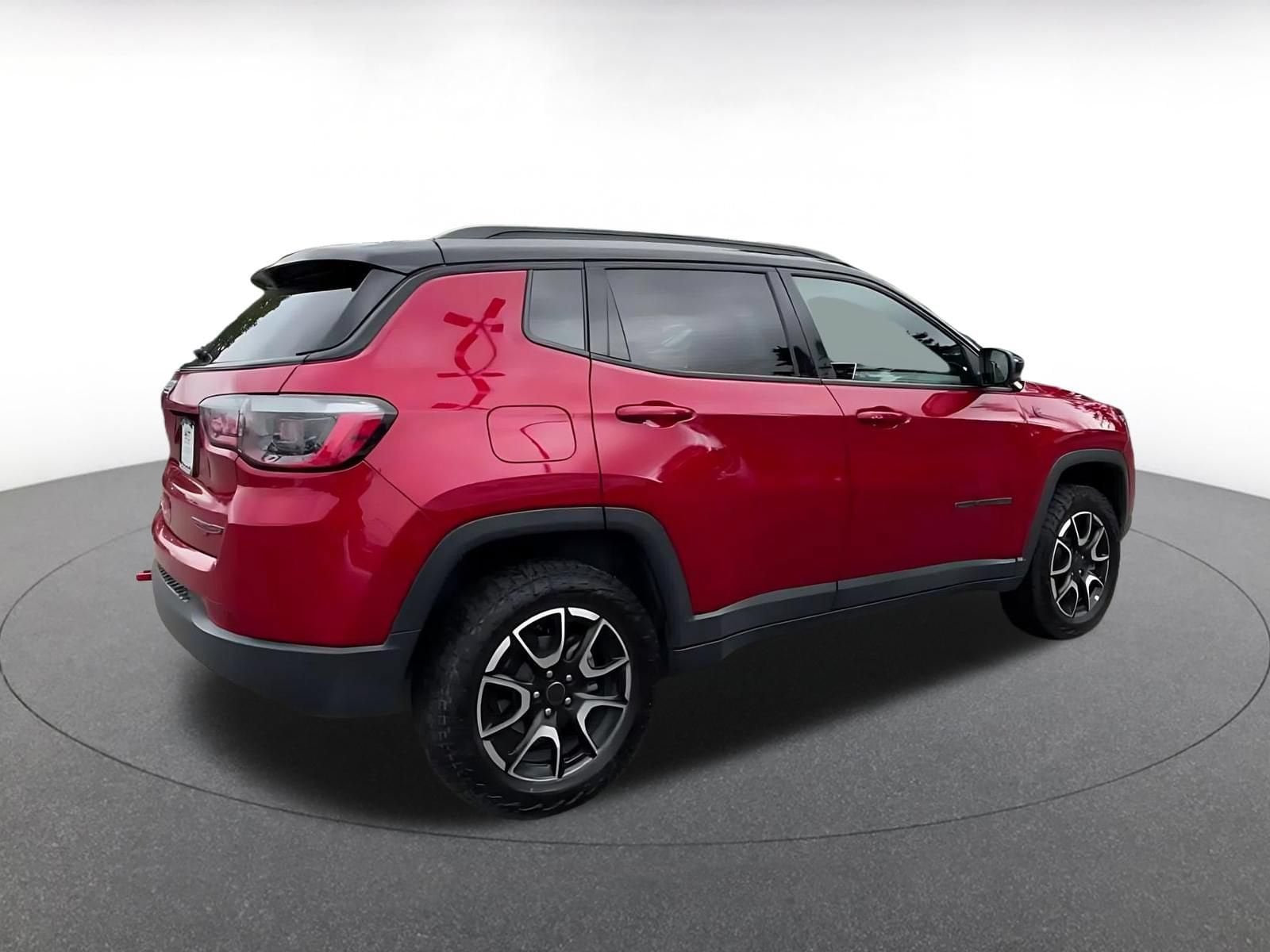Thumbnail: 2025 Jeep Compass - 15