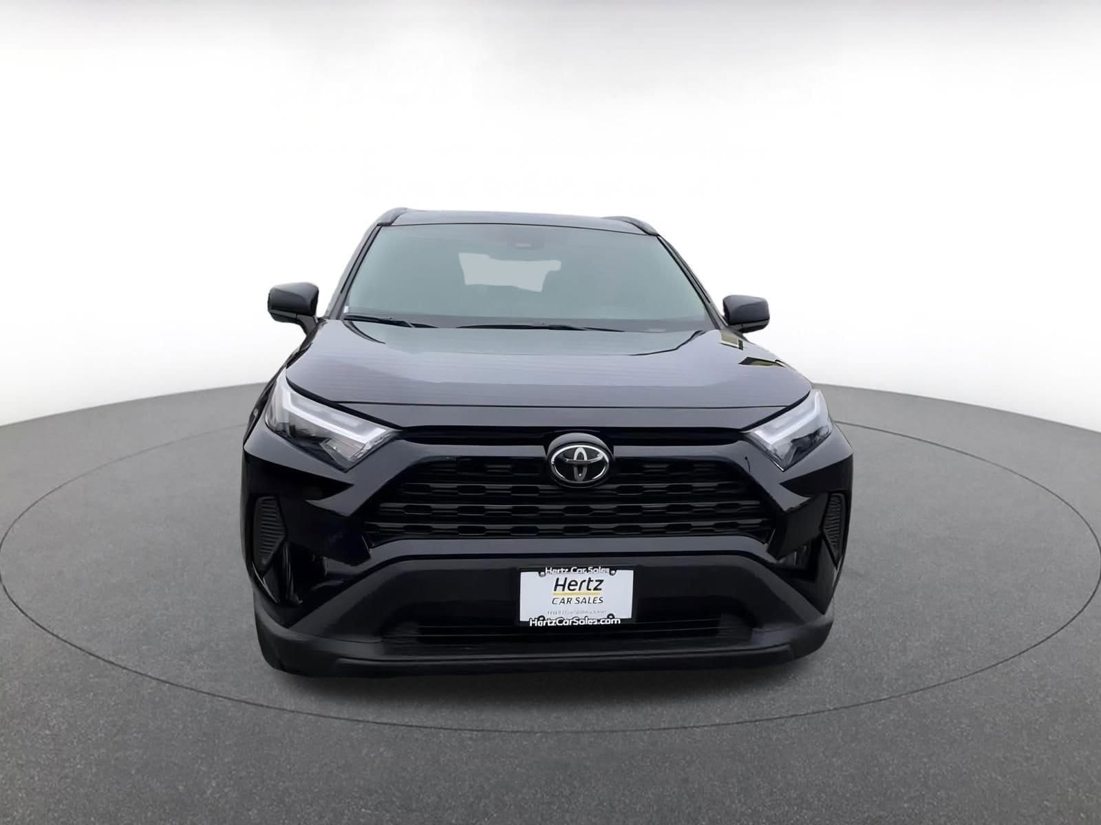 Thumbnail: 2025 Toyota RAV4 - 4