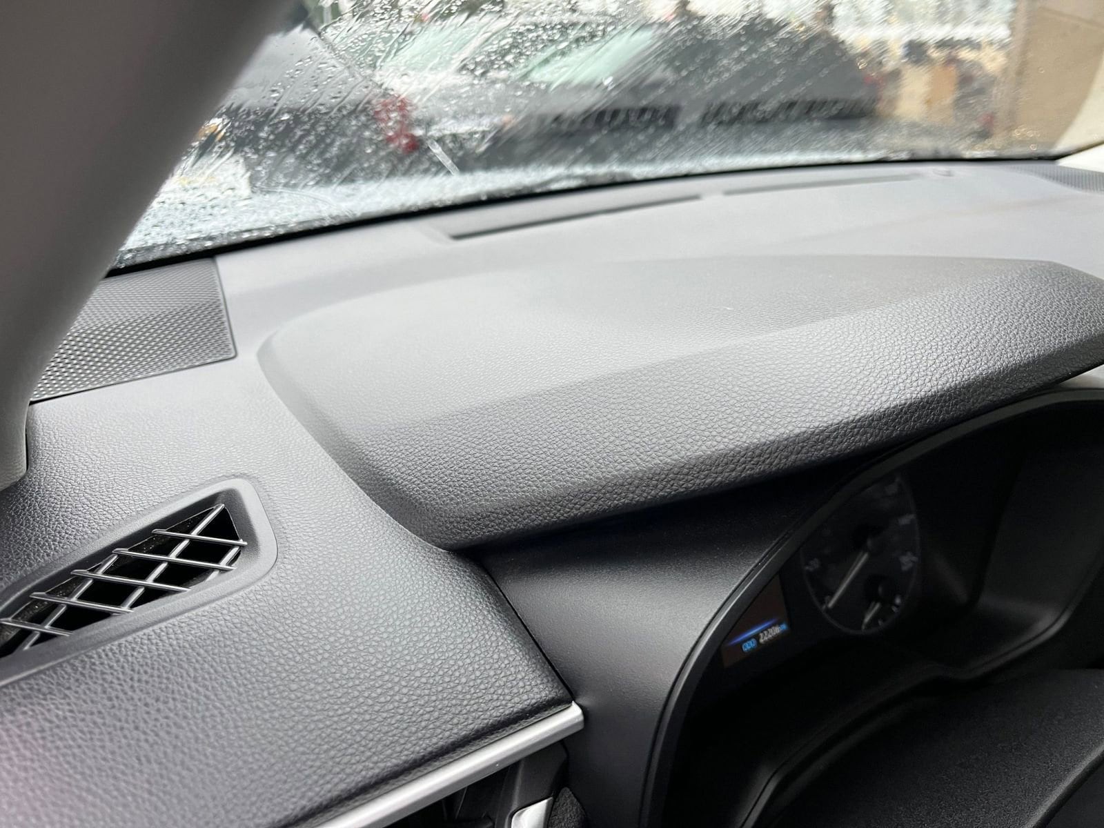 Thumbnail: 2025 Toyota Corolla Cross - 34