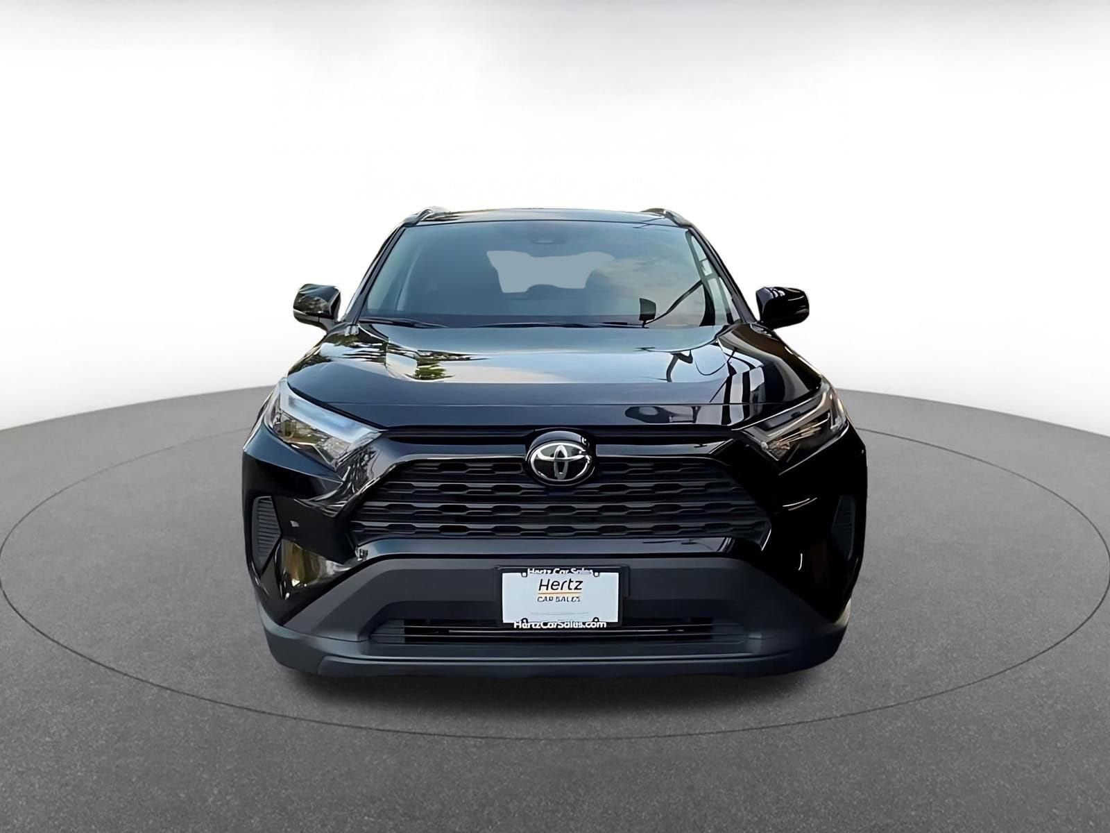 Thumbnail: 2025 Toyota RAV4 - 4