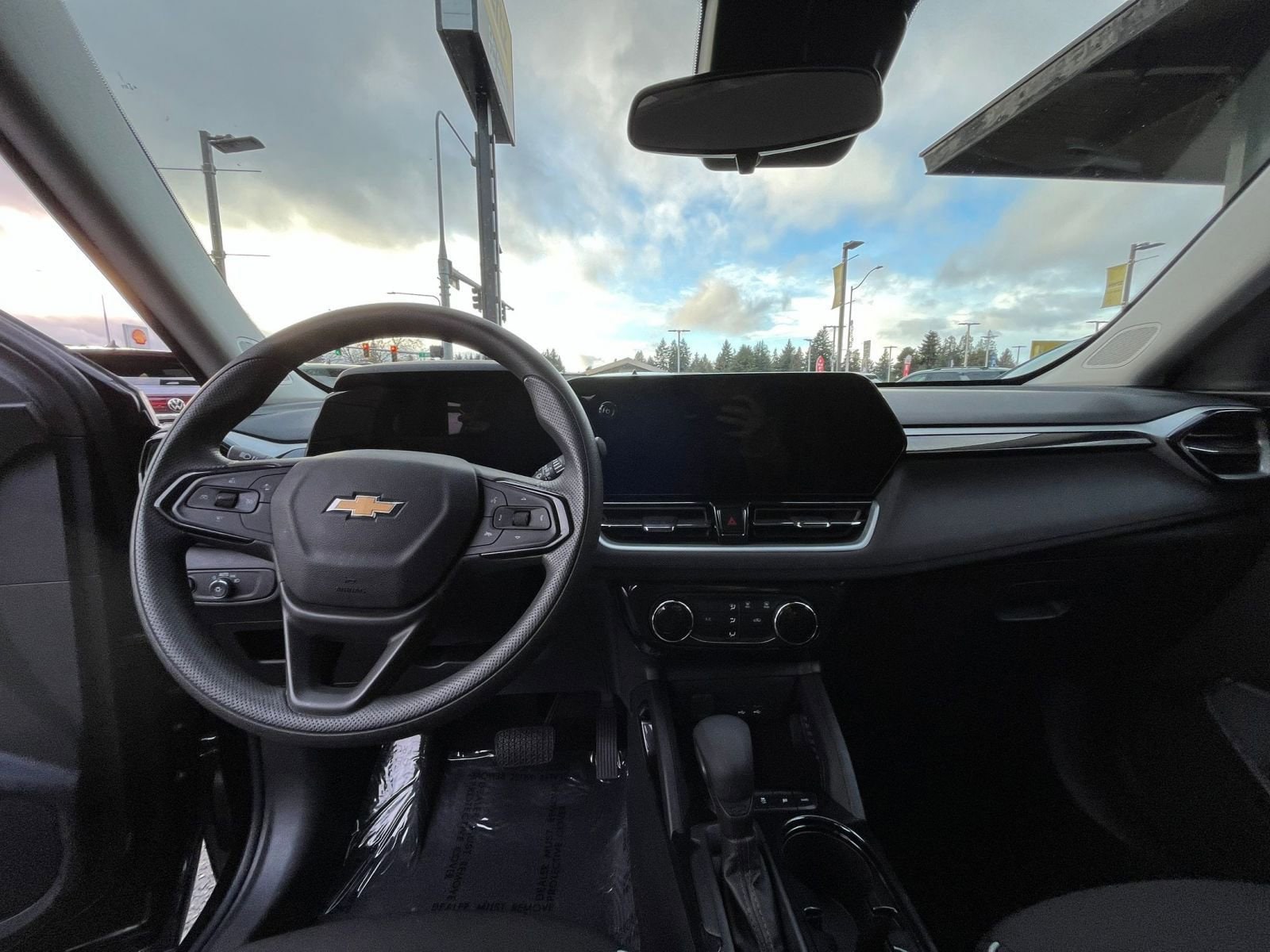 Thumbnail: 2025 Chevrolet TrailBlazer - 33