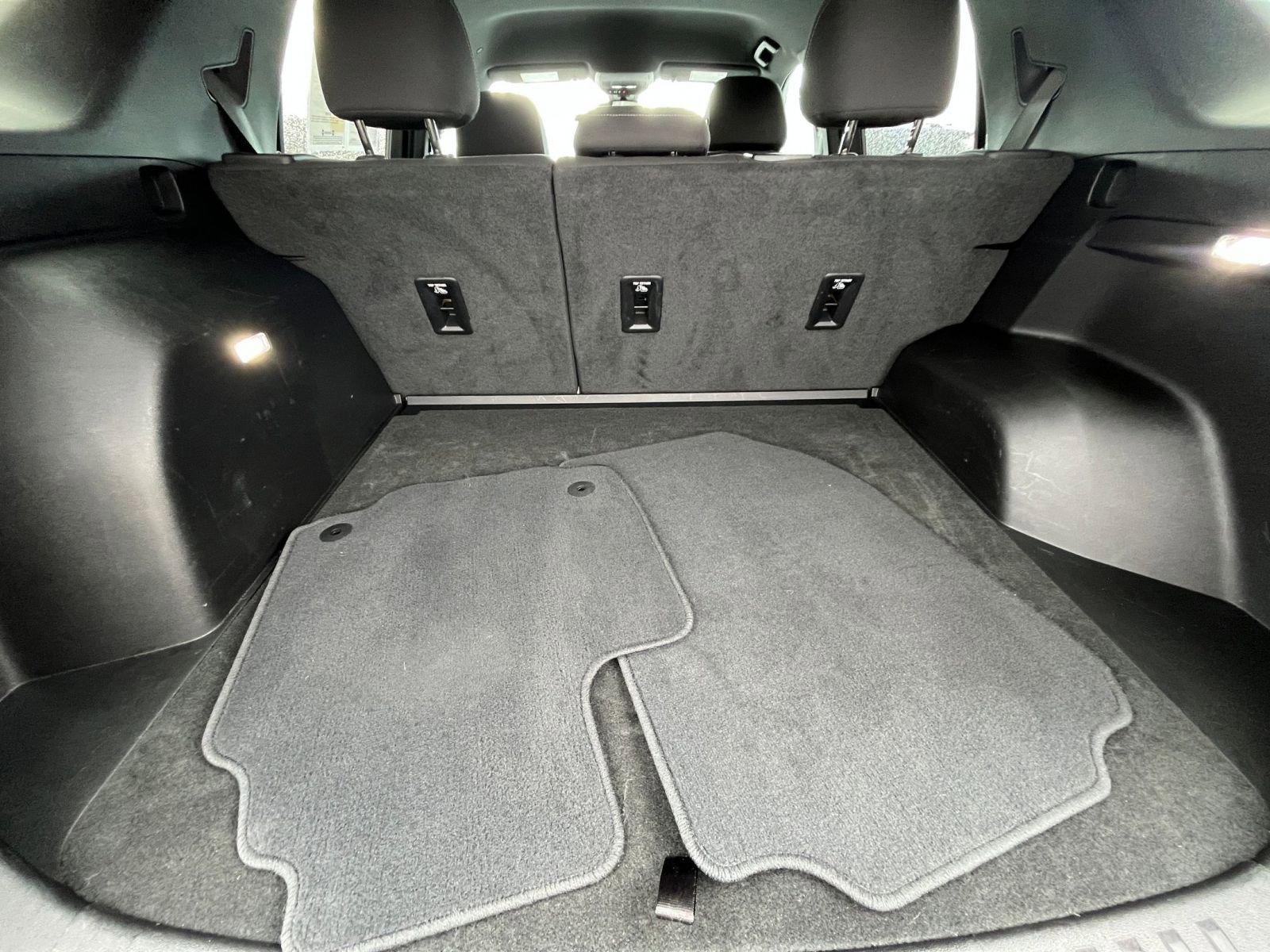 Thumbnail: 2025 Chevrolet Equinox - 32