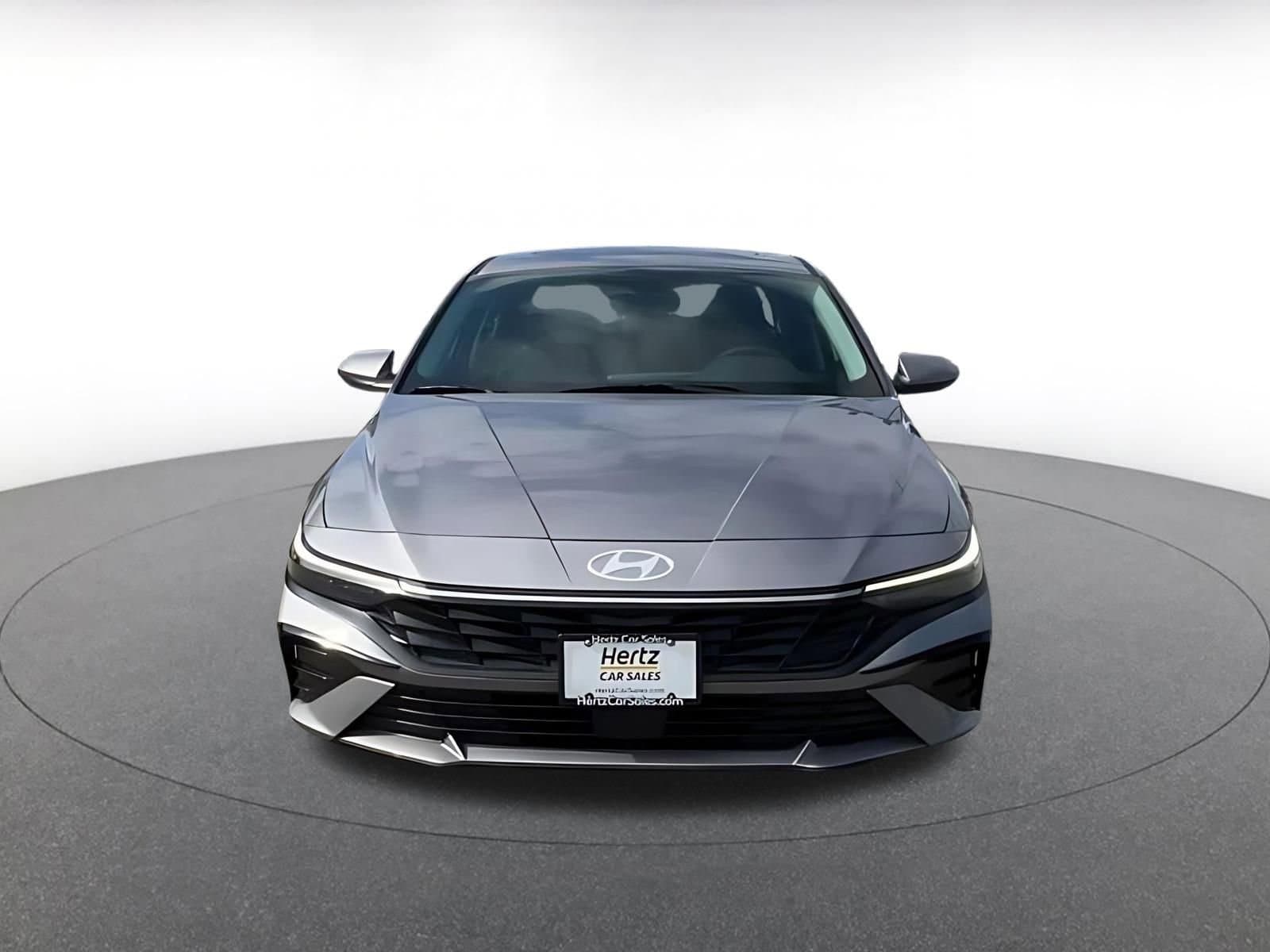Thumbnail: 2025 Hyundai Elantra - 4