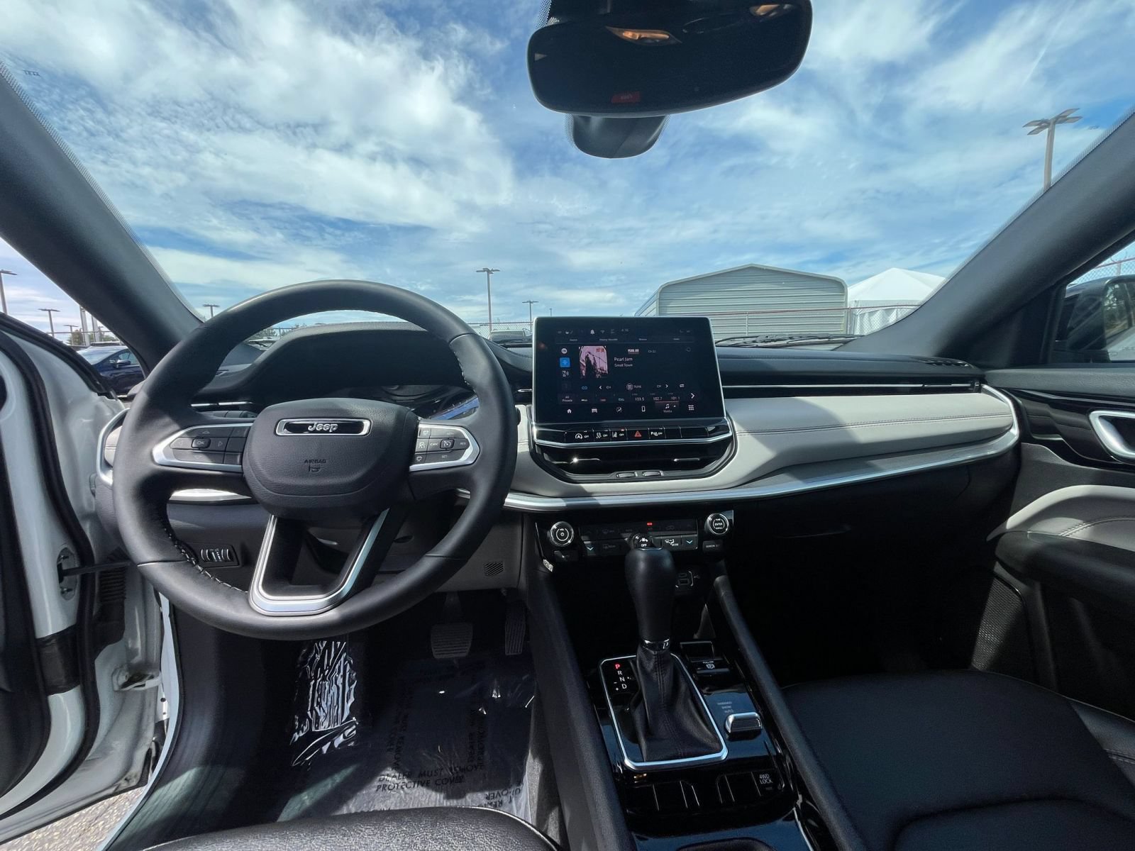 Thumbnail: 2025 Jeep Compass - 34