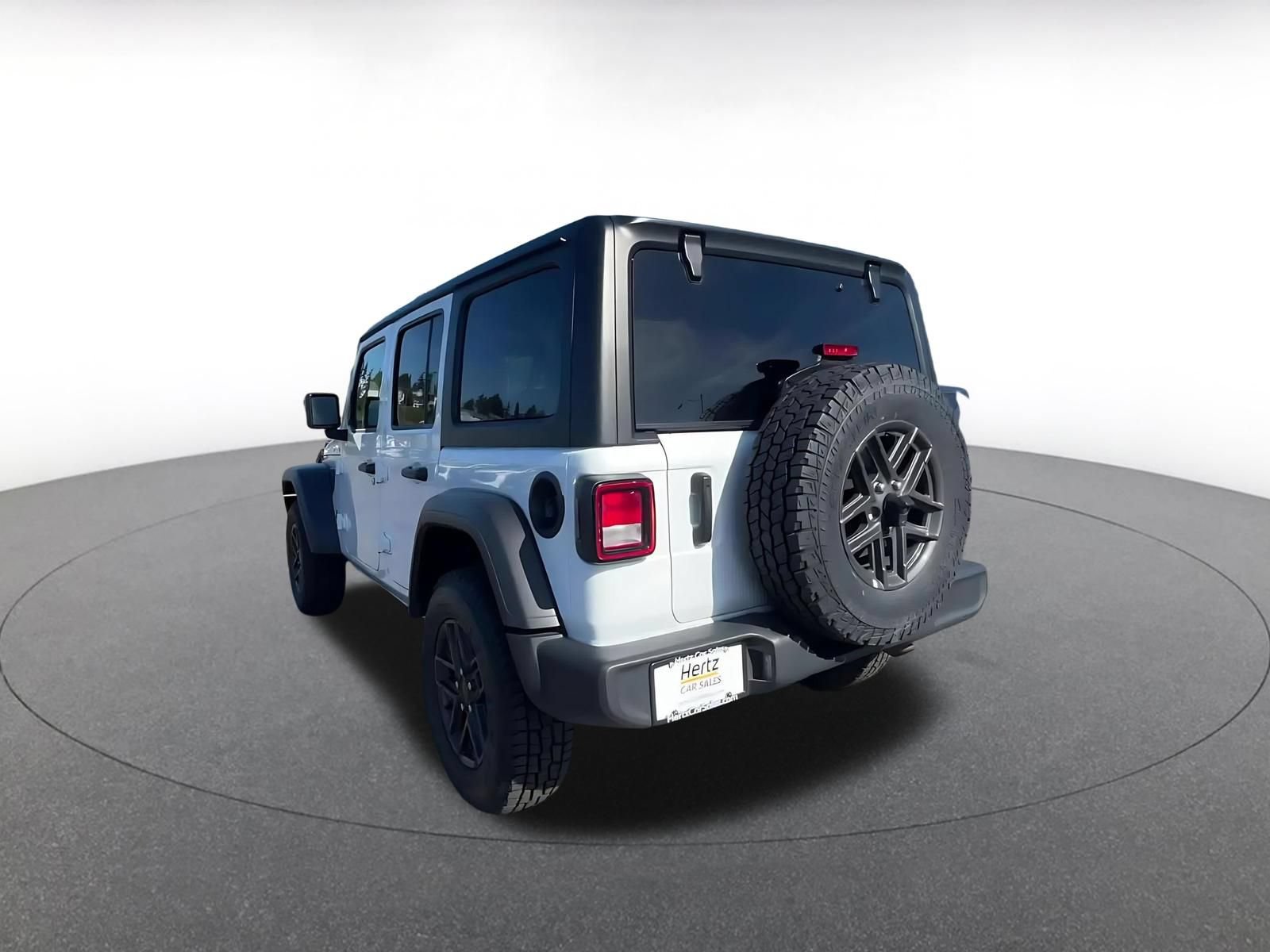 Thumbnail: 2025 Jeep Wrangler - 15