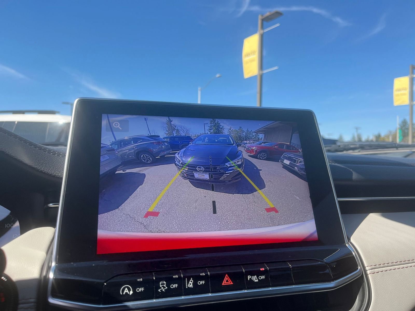 Thumbnail: 2025 Jeep Compass - 24