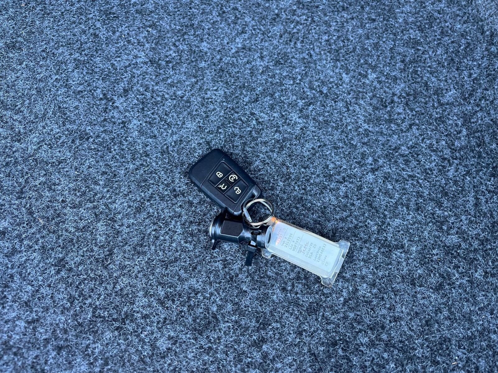 Thumbnail: 2025 Volkswagen Jetta - 21