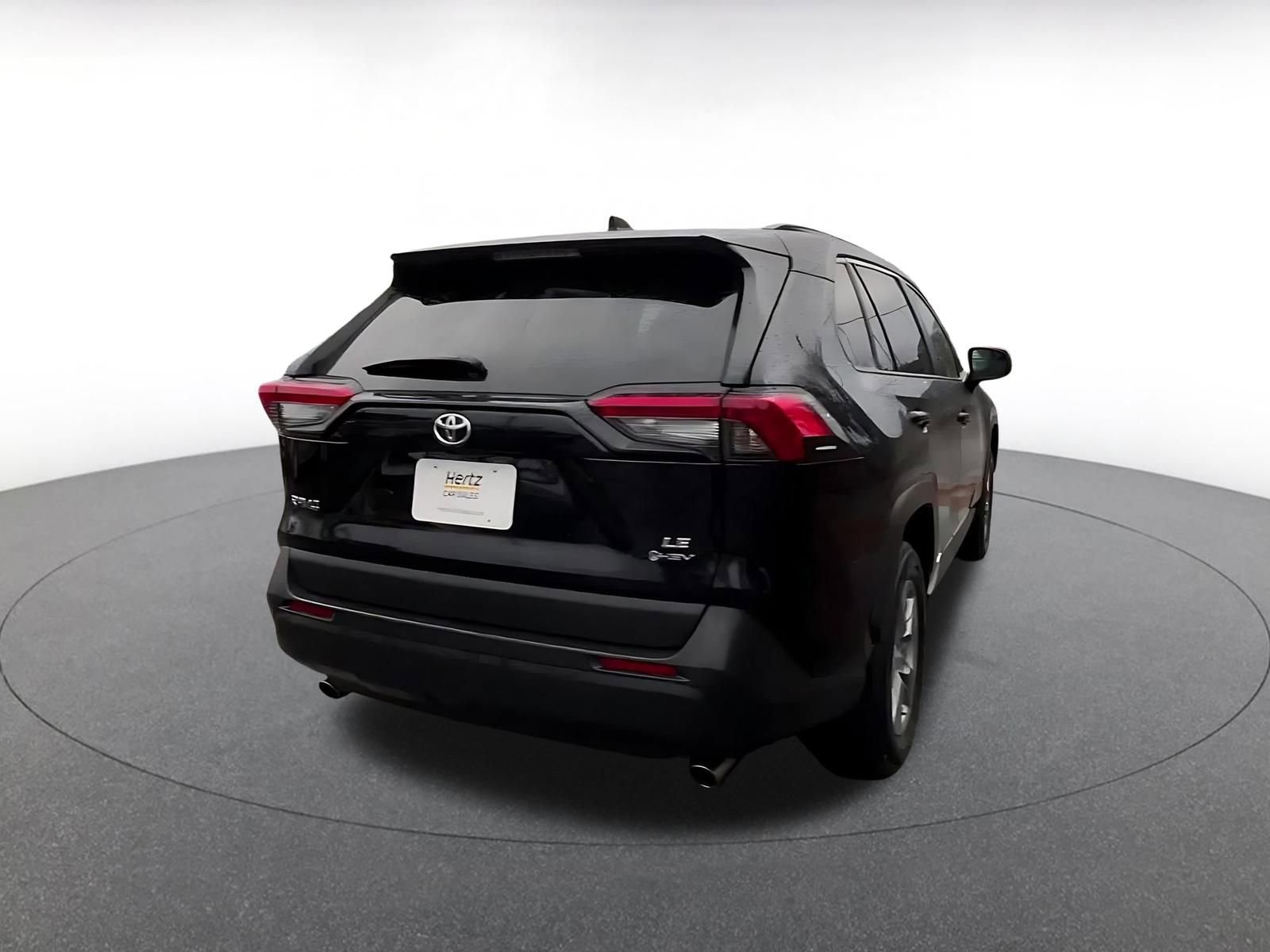 Thumbnail: 2025 Toyota RAV4 - 15