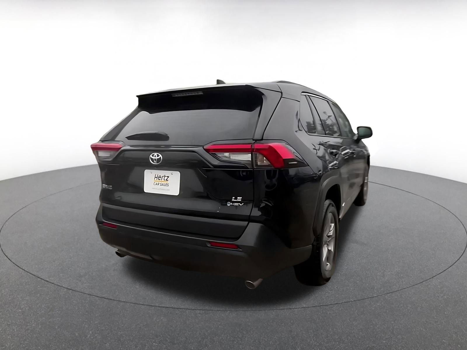 Thumbnail: 2025 Toyota RAV4 - 15