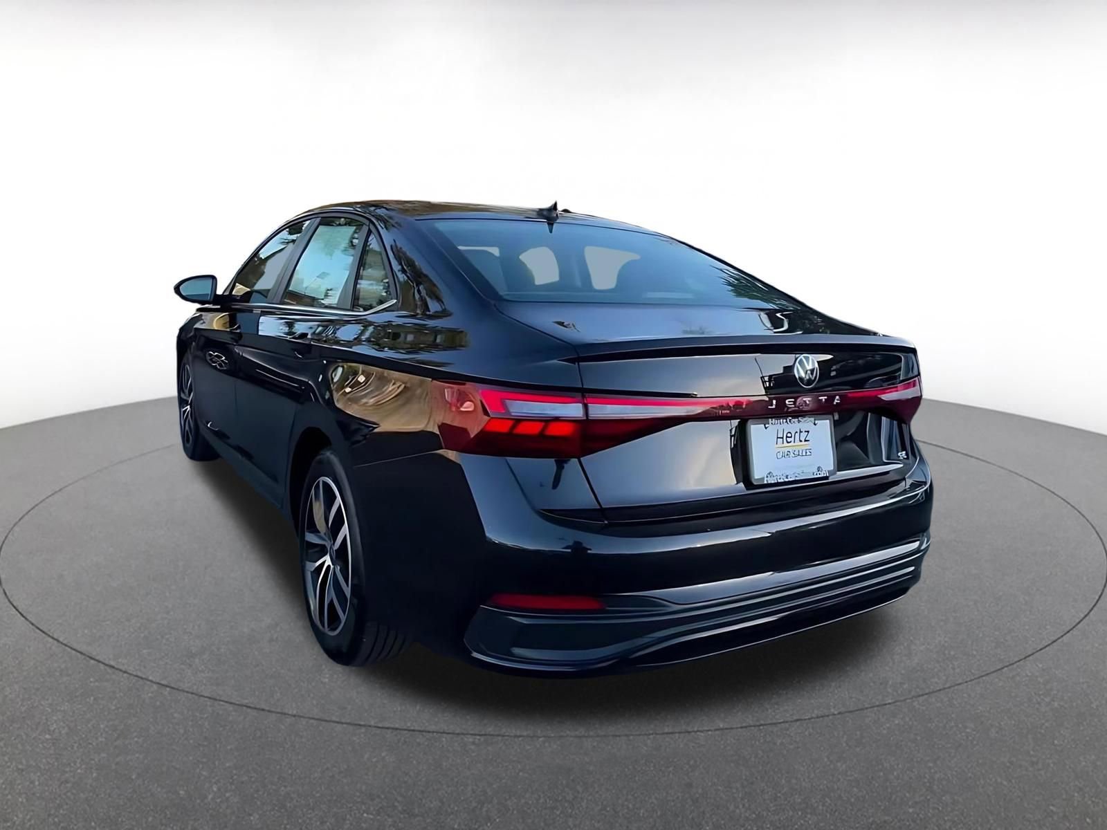 Thumbnail: 2025 Volkswagen Jetta - 12