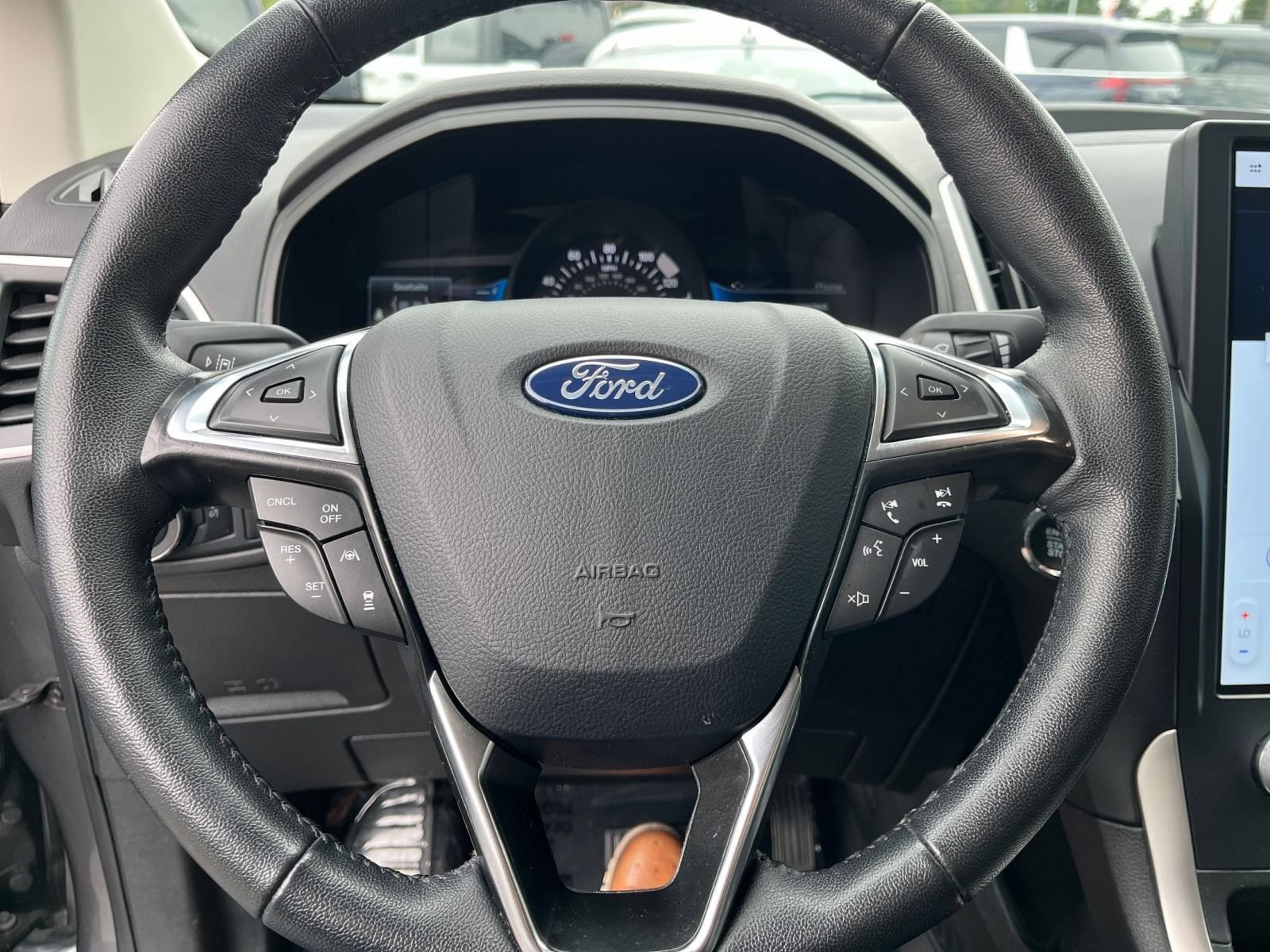 Thumbnail: 2024 Ford Edge - 29