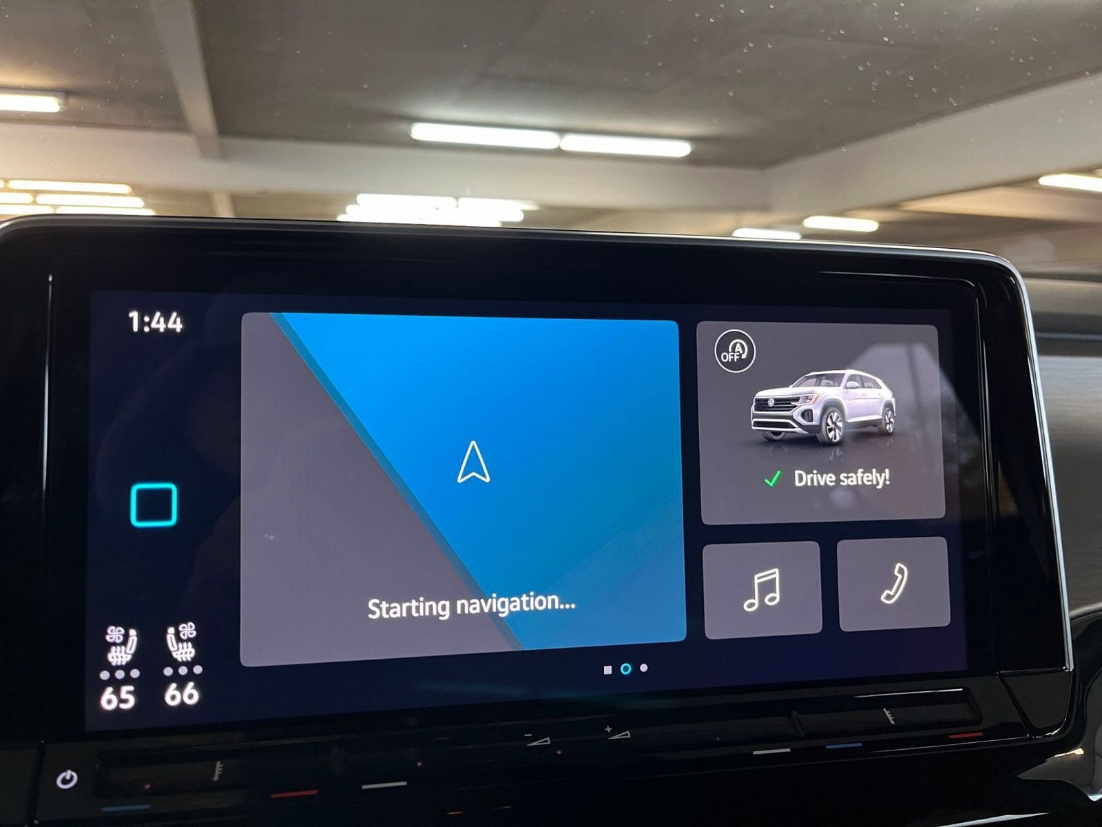 Thumbnail: 2025 Volkswagen Atlas - 21