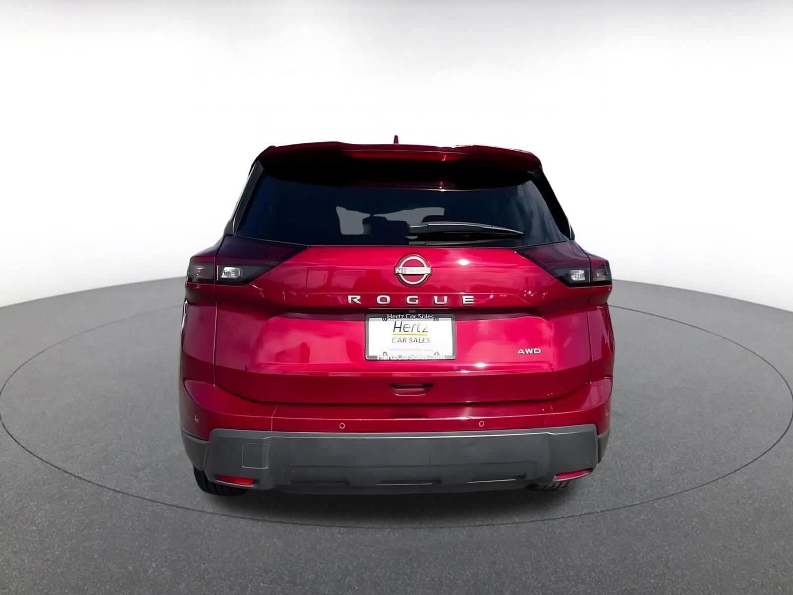 Thumbnail: 2025 Nissan Rogue - 10