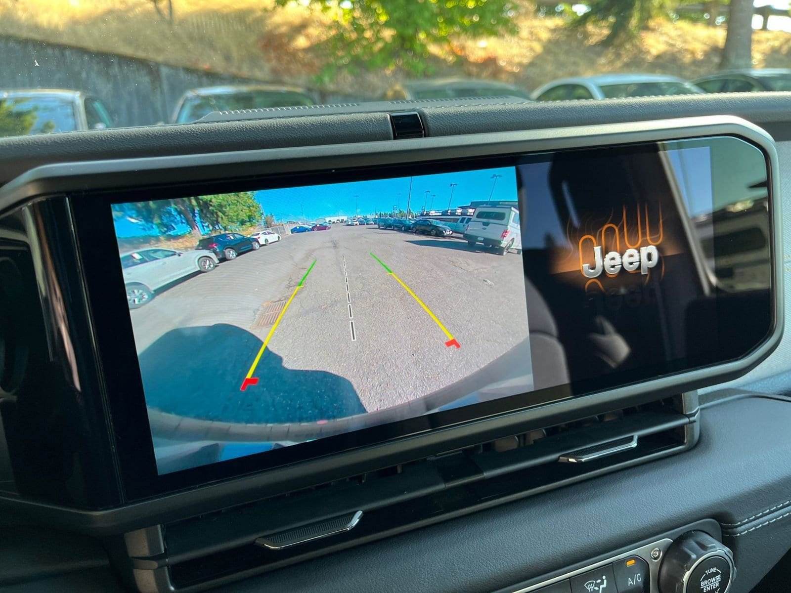 Thumbnail: 2025 Jeep Wrangler - 17