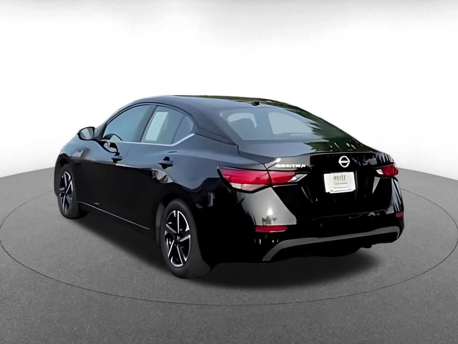 Thumbnail: 2025 Nissan Sentra - 16