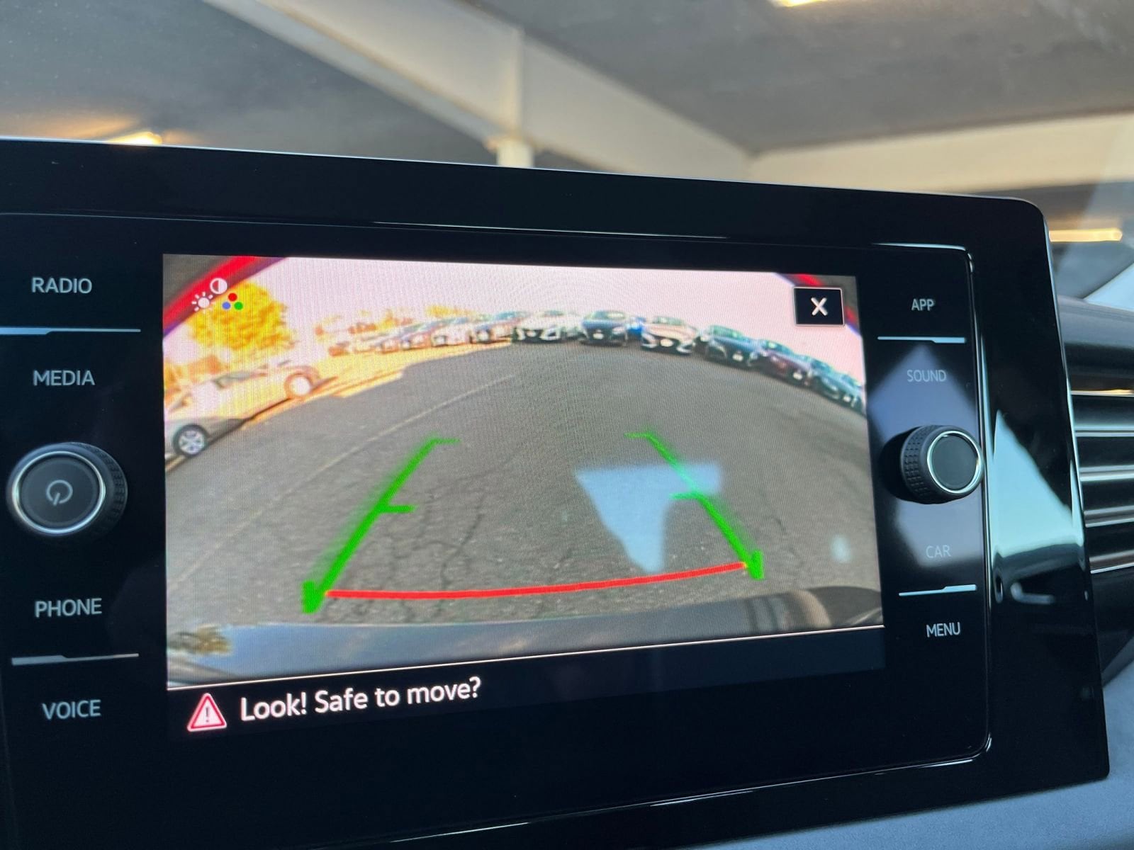 Thumbnail: 2025 Volkswagen Jetta - 17