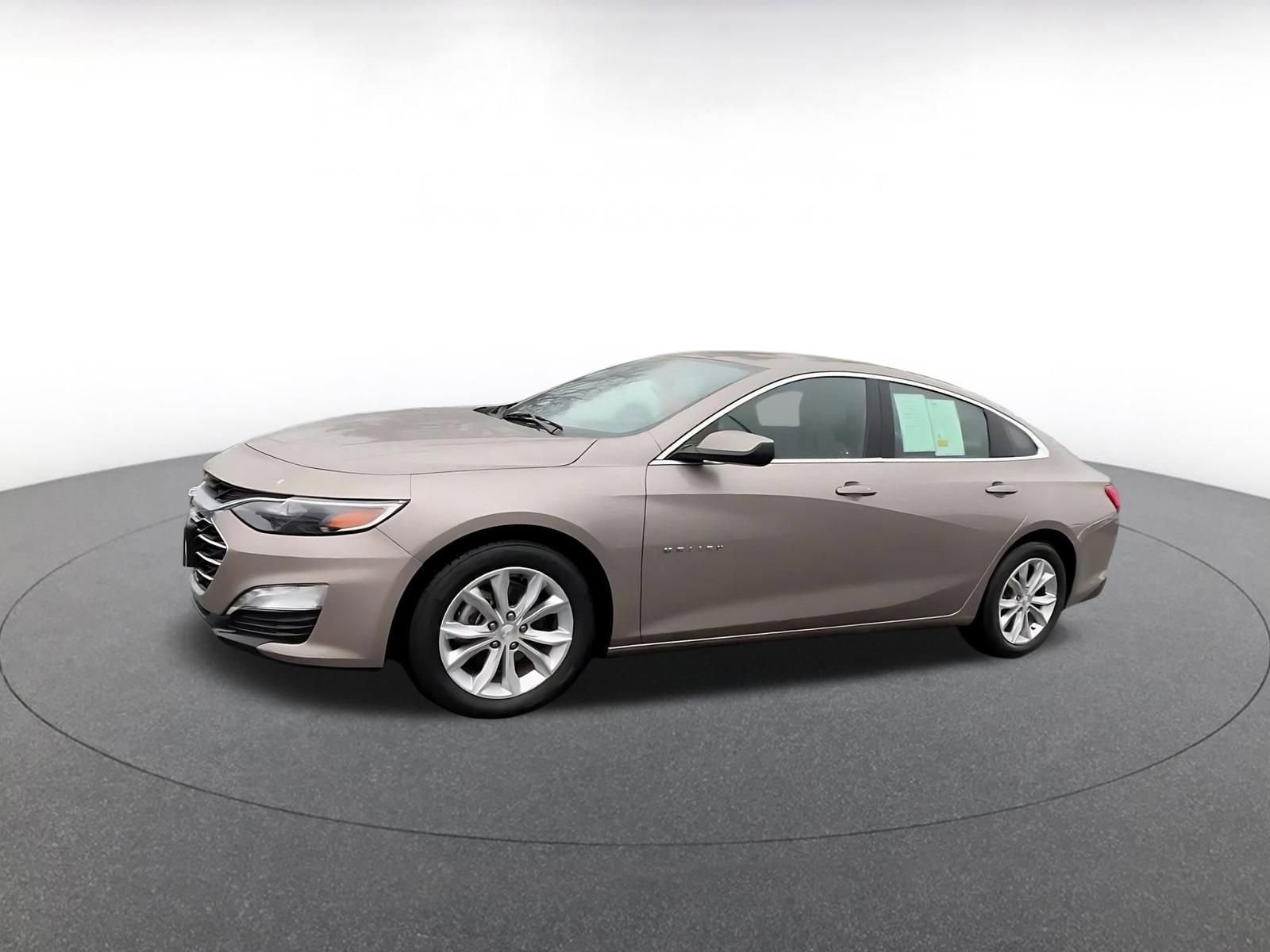 Thumbnail: 2024 Chevrolet Malibu - 8