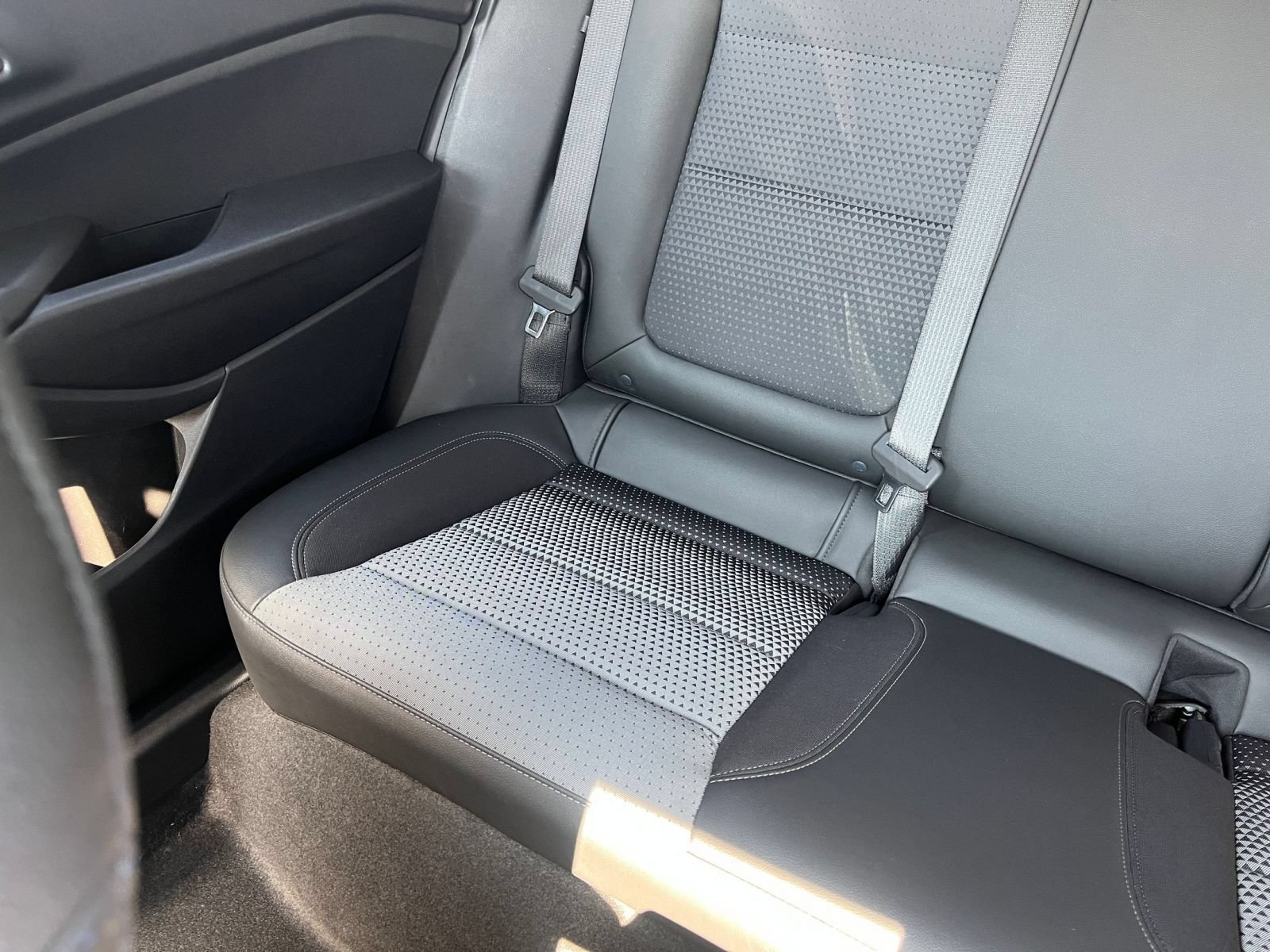 Thumbnail: 2025 Chevrolet Trax - 35