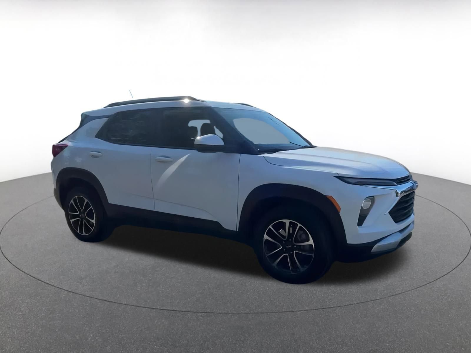 Thumbnail: 2025 Chevrolet TrailBlazer - 2