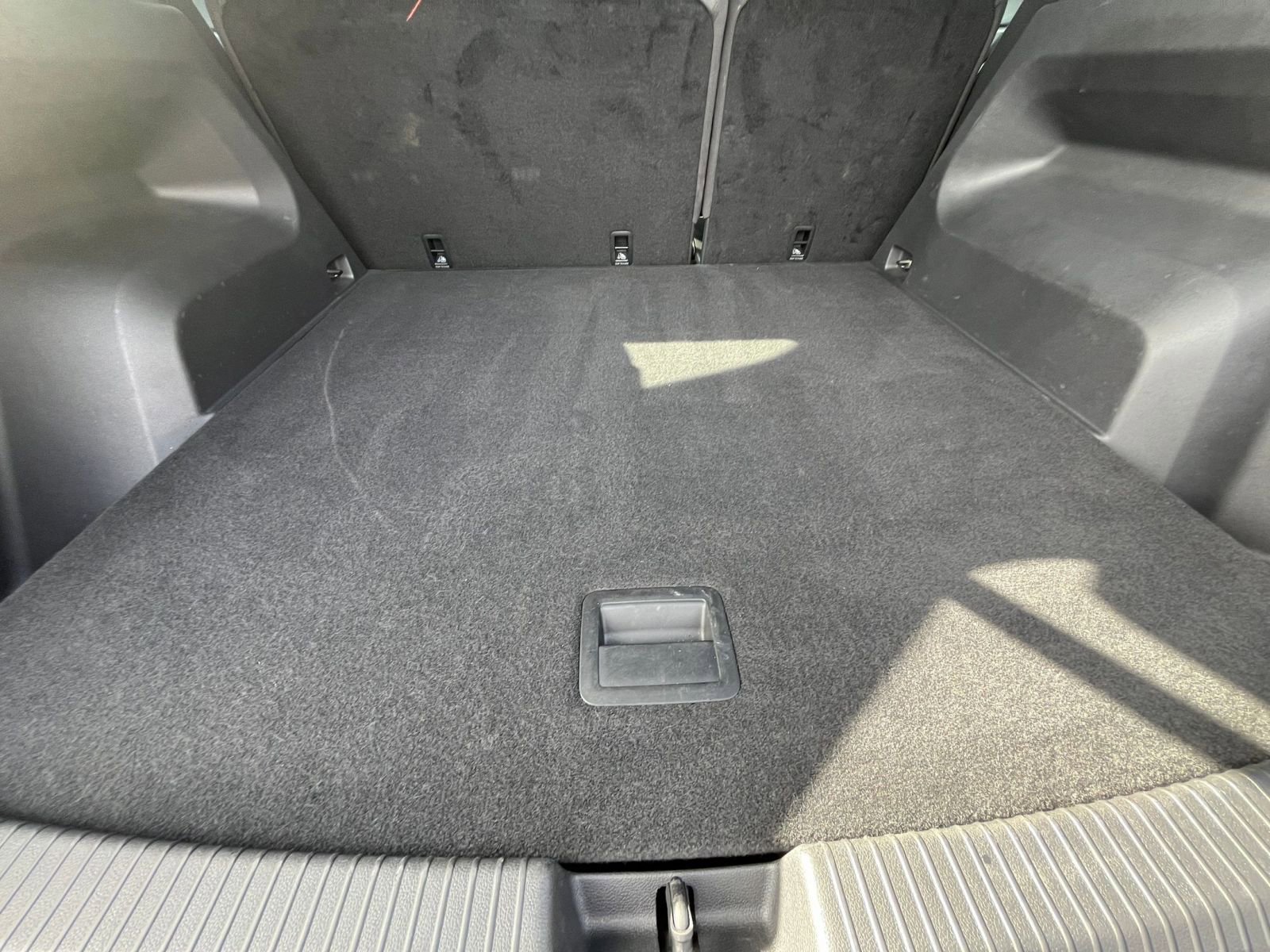 Thumbnail: 2025 Volkswagen Atlas - 31