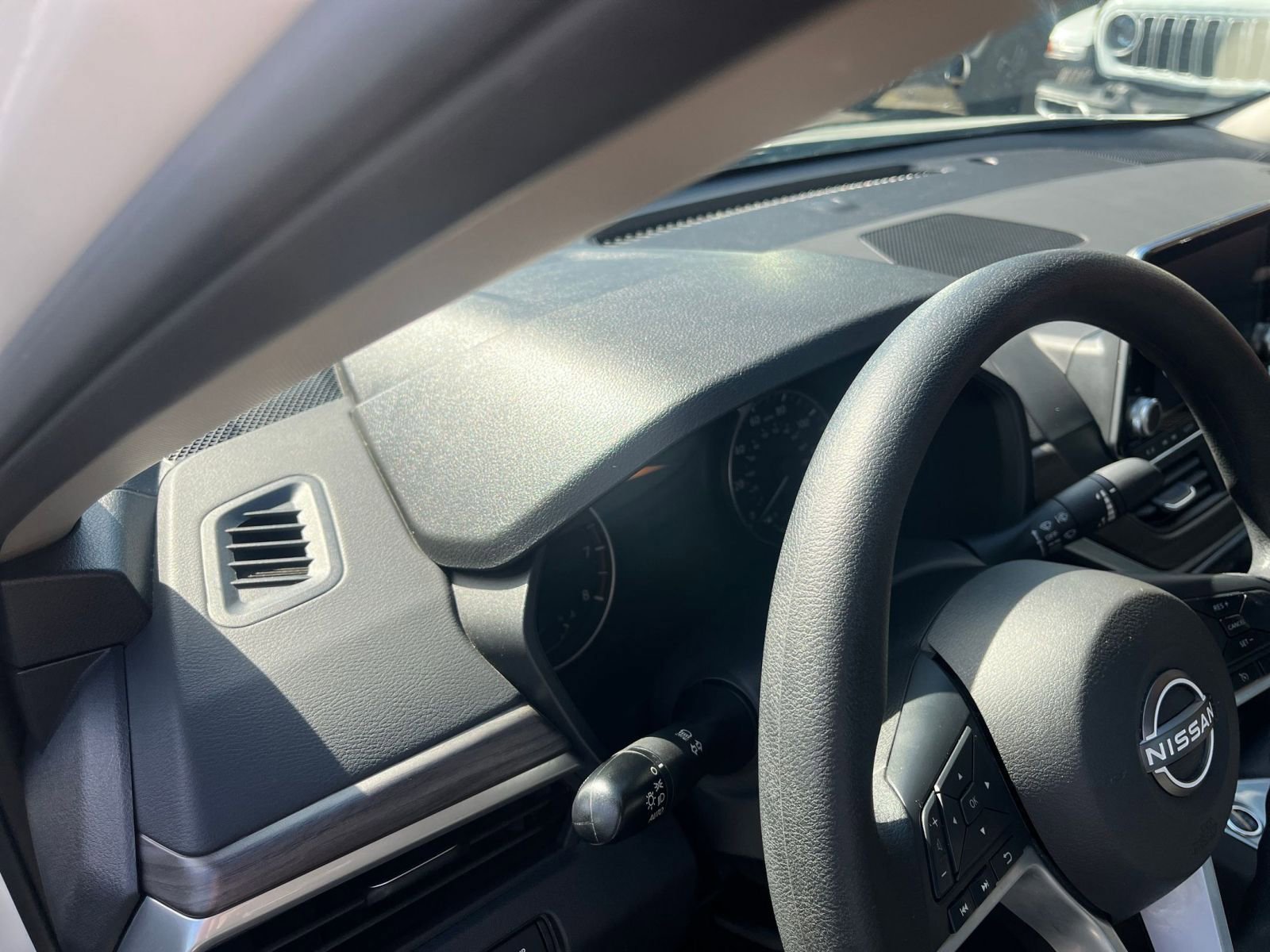 Thumbnail: 2025 Nissan Altima - 35