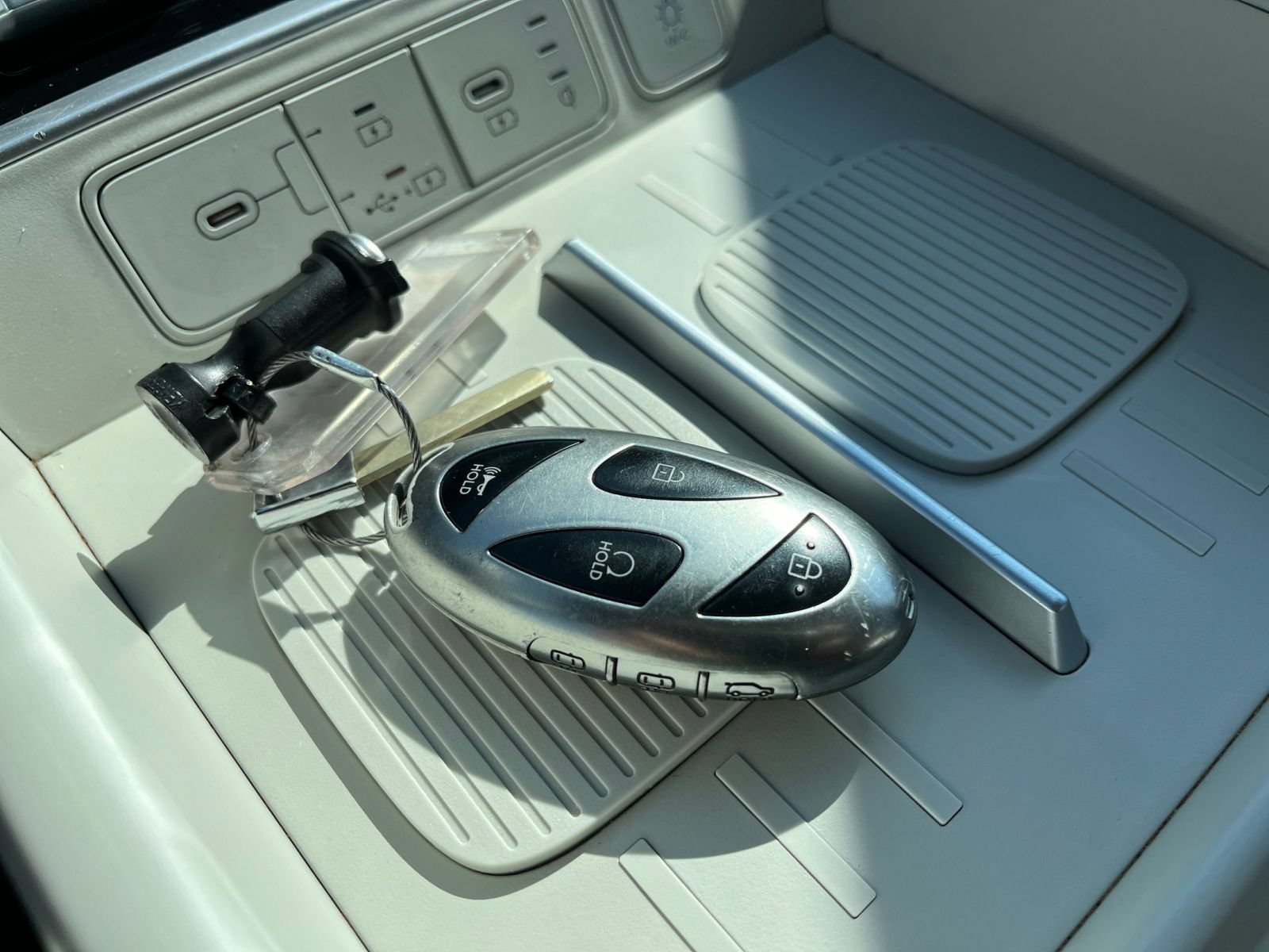 Thumbnail: 2024 Hyundai Santa Fe - 21