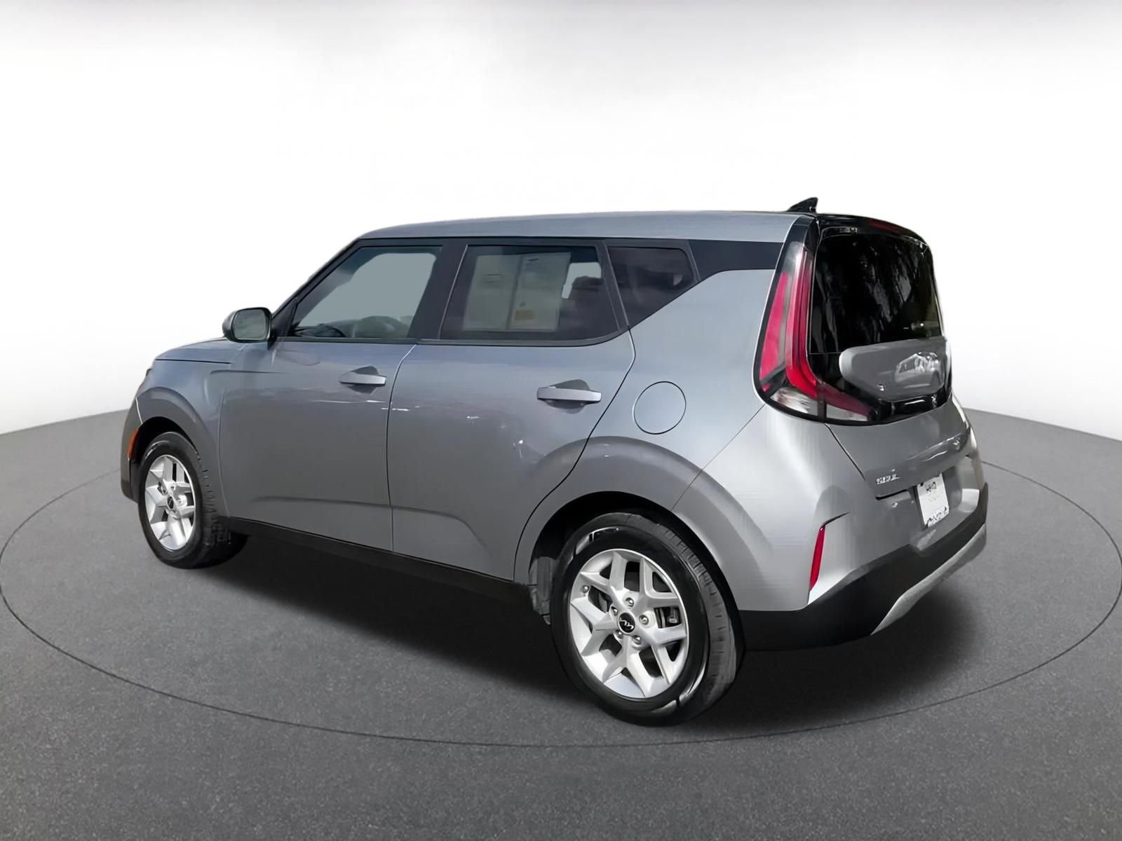 Thumbnail: 2024 Kia Soul - 10