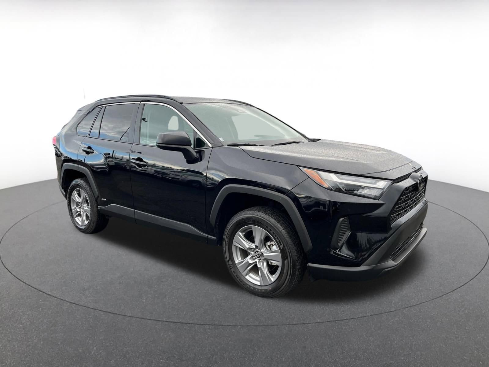 Thumbnail: 2025 Toyota RAV4 - 1