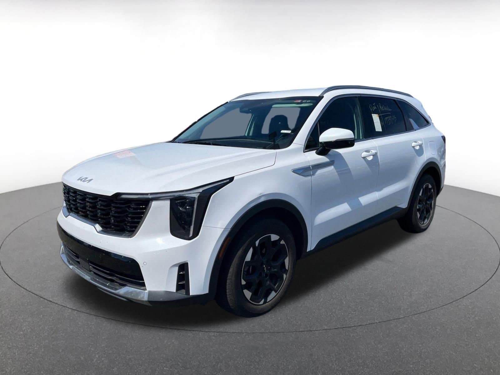 Thumbnail: 2024 Kia Sorento - 3