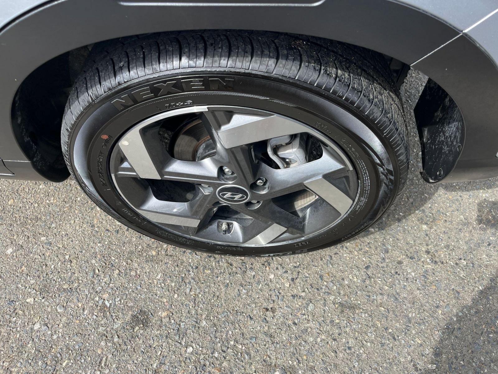 Thumbnail: 2025 Hyundai Venue - 32