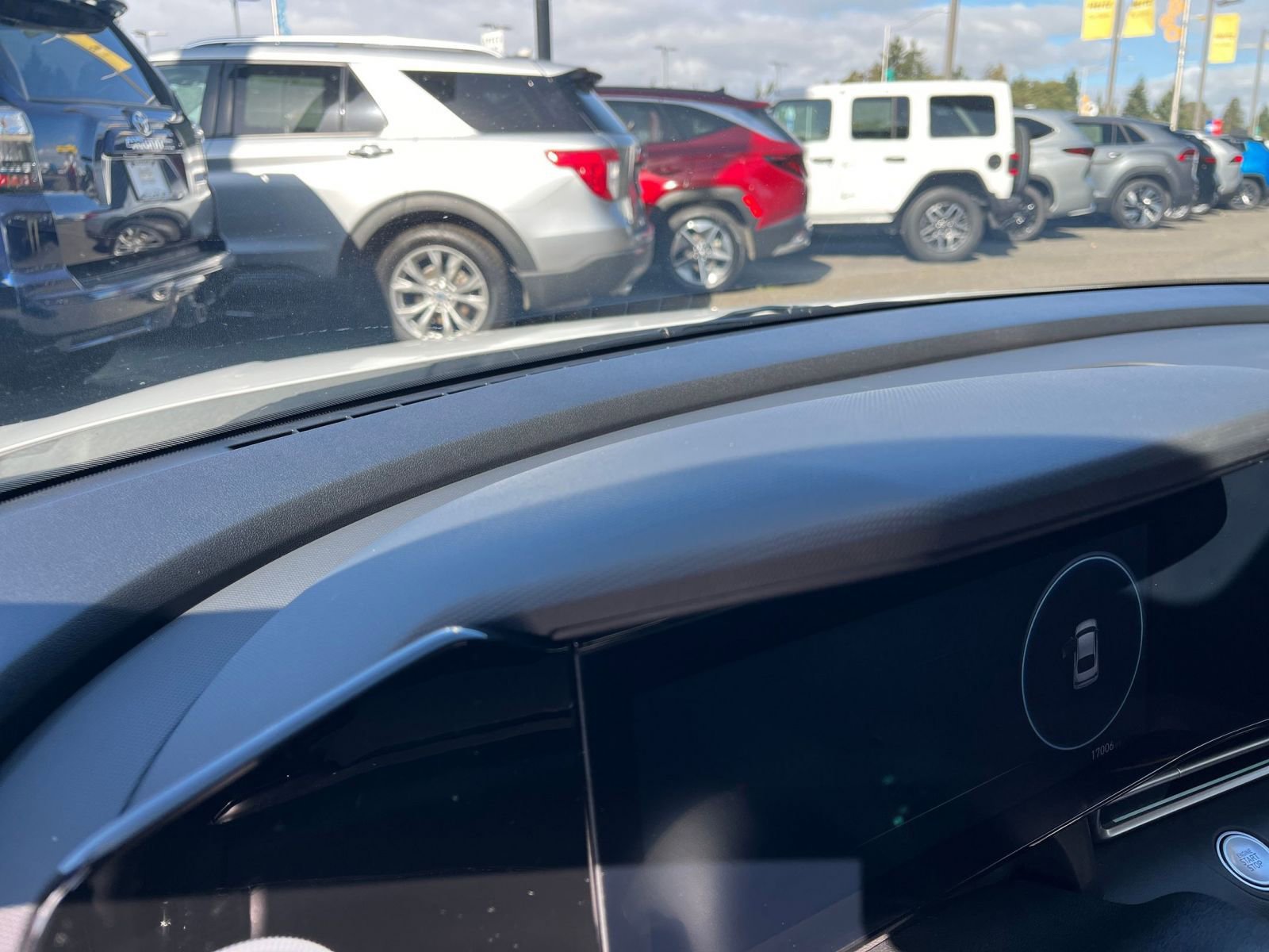 Thumbnail: 2025 Hyundai Elantra - 34