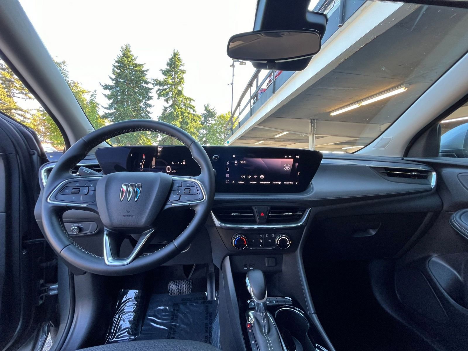 Thumbnail: 2025 Buick Encore GX - 33