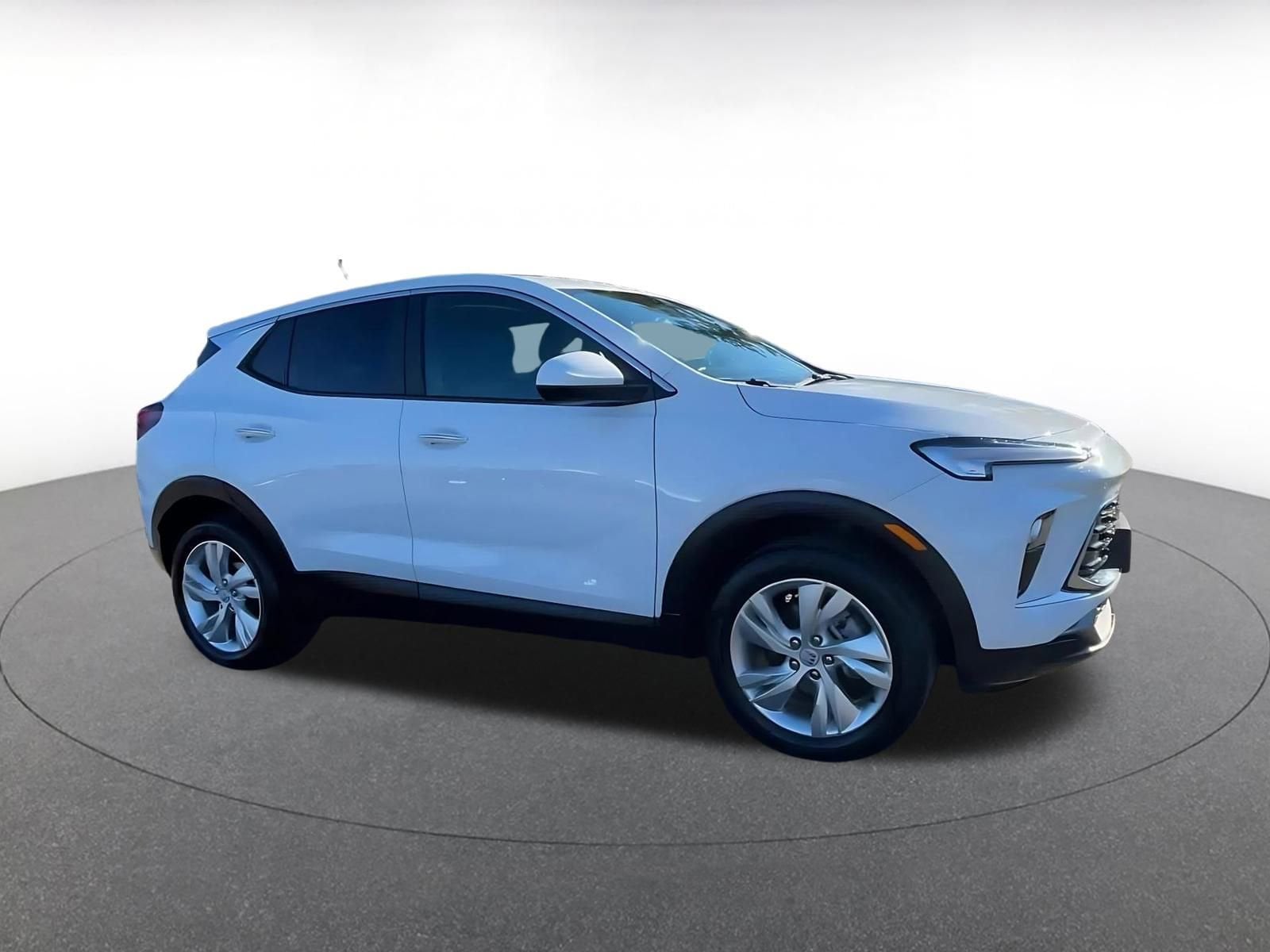 Thumbnail: 2025 Buick Encore GX - 2