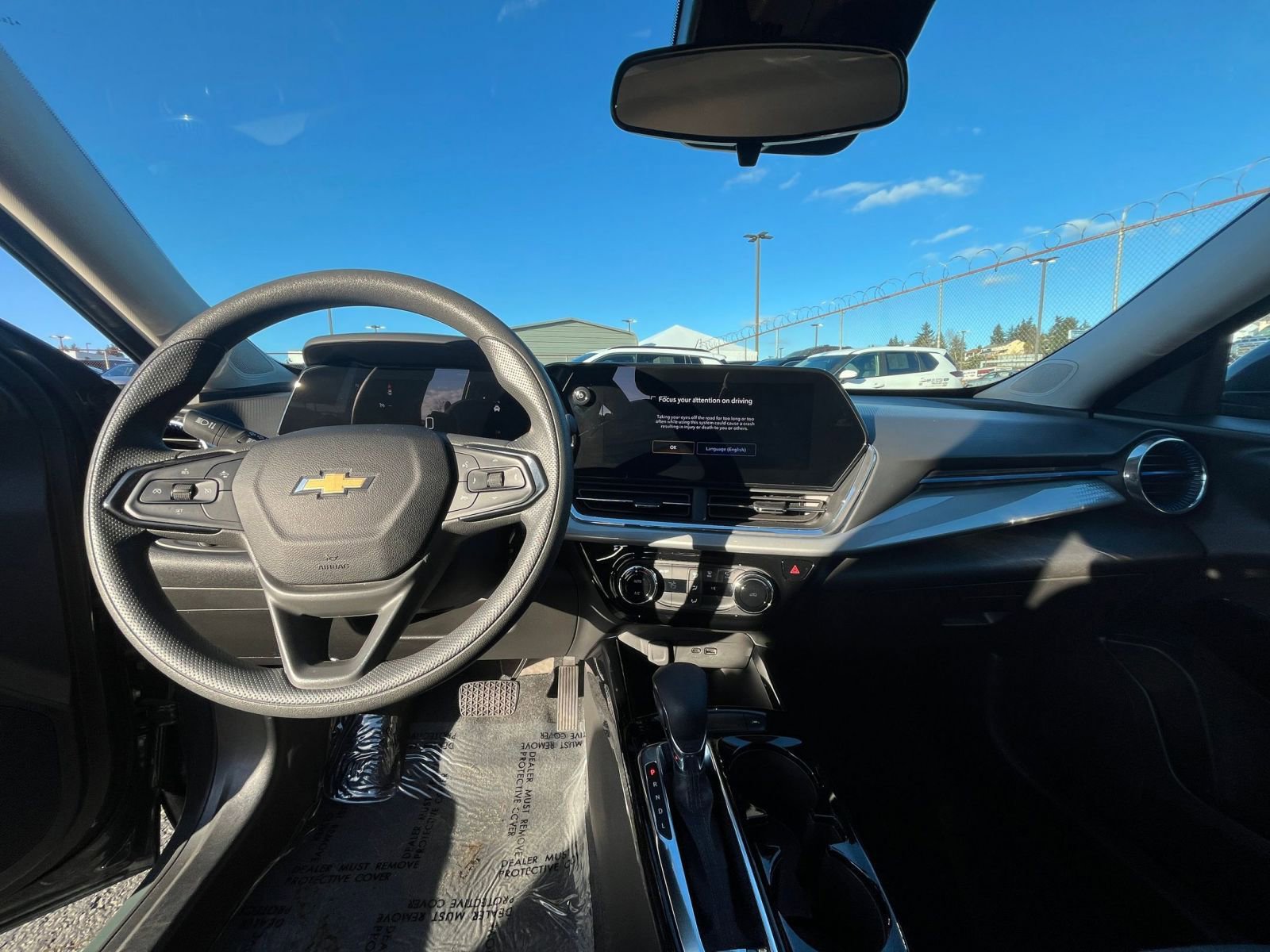 Thumbnail: 2025 Chevrolet Trax - 34