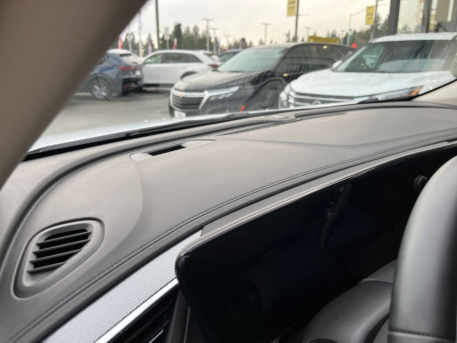 Thumbnail: 2025 Buick Encore GX - 34