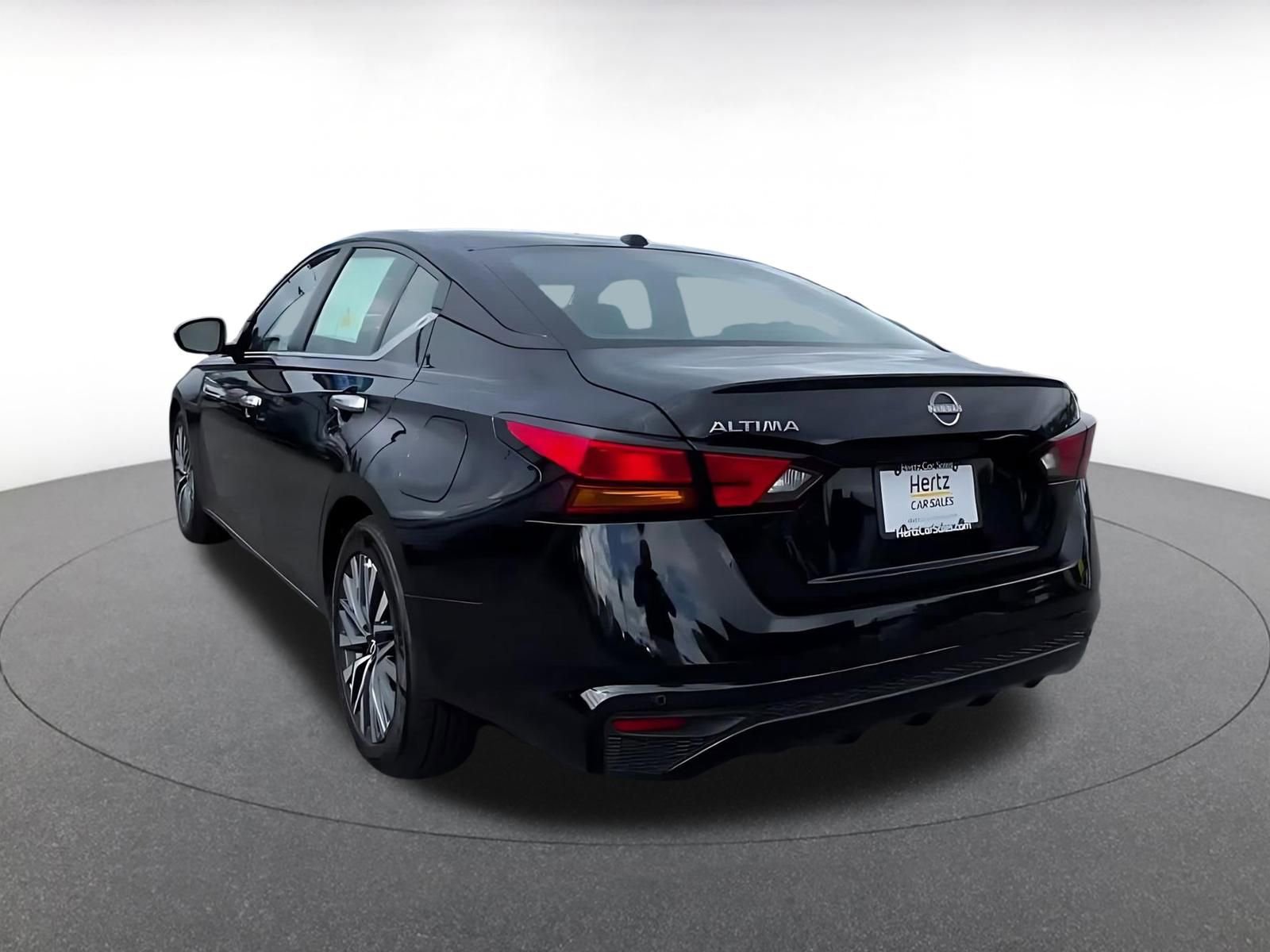 Thumbnail: 2025 Nissan Altima - 11