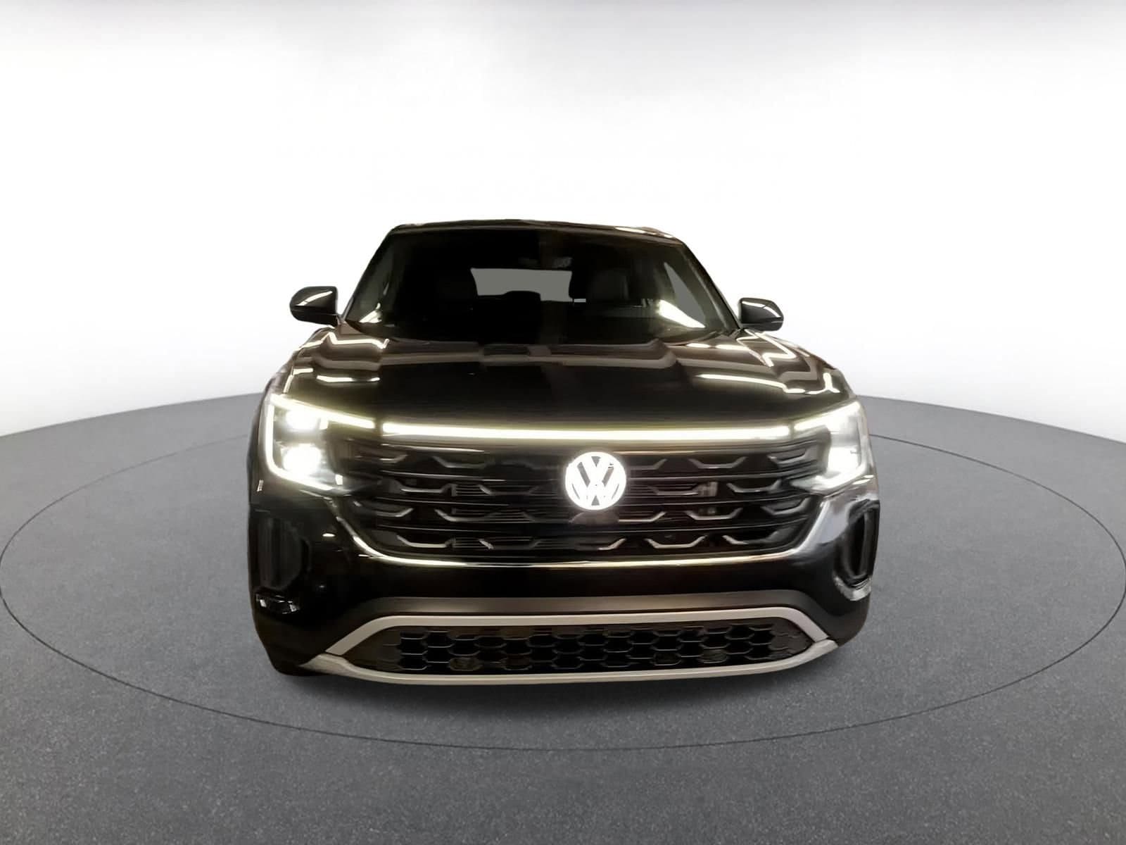 Thumbnail: 2025 Volkswagen Atlas - 4