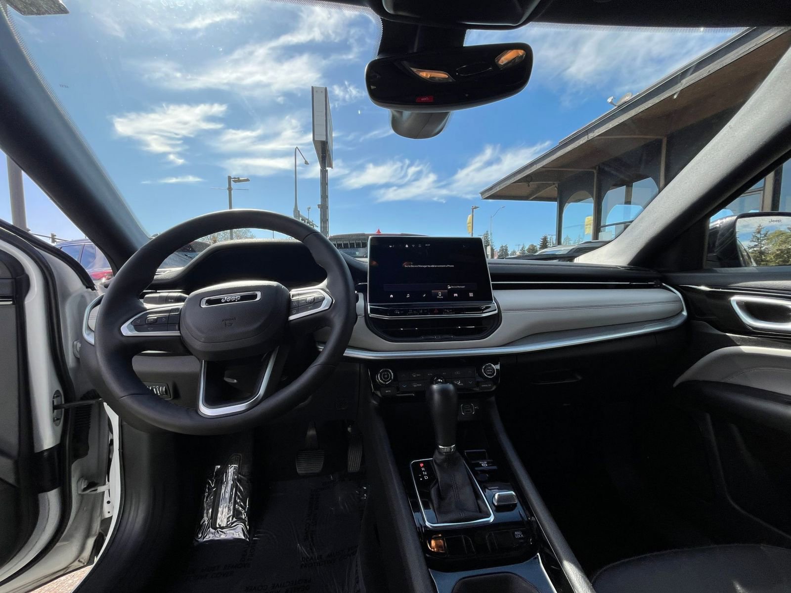 Thumbnail: 2025 Jeep Compass - 34