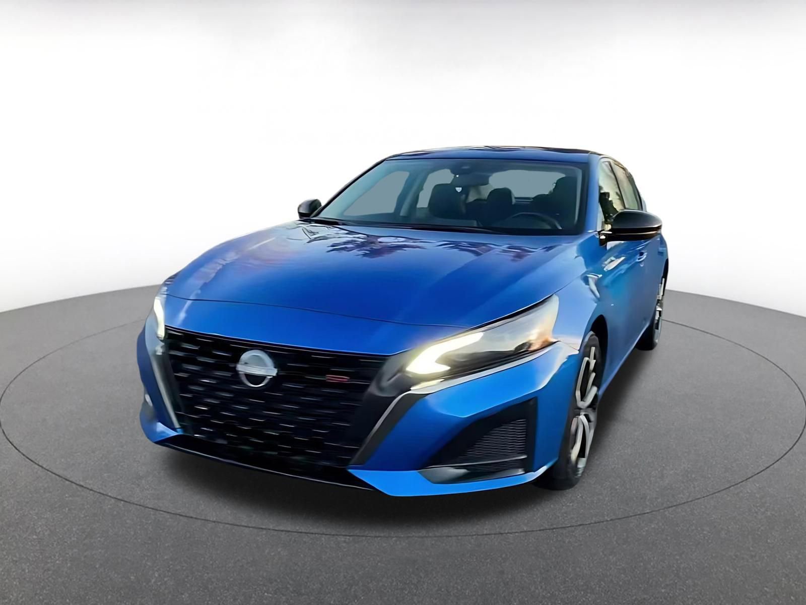 Thumbnail: 2025 Nissan Altima - 7