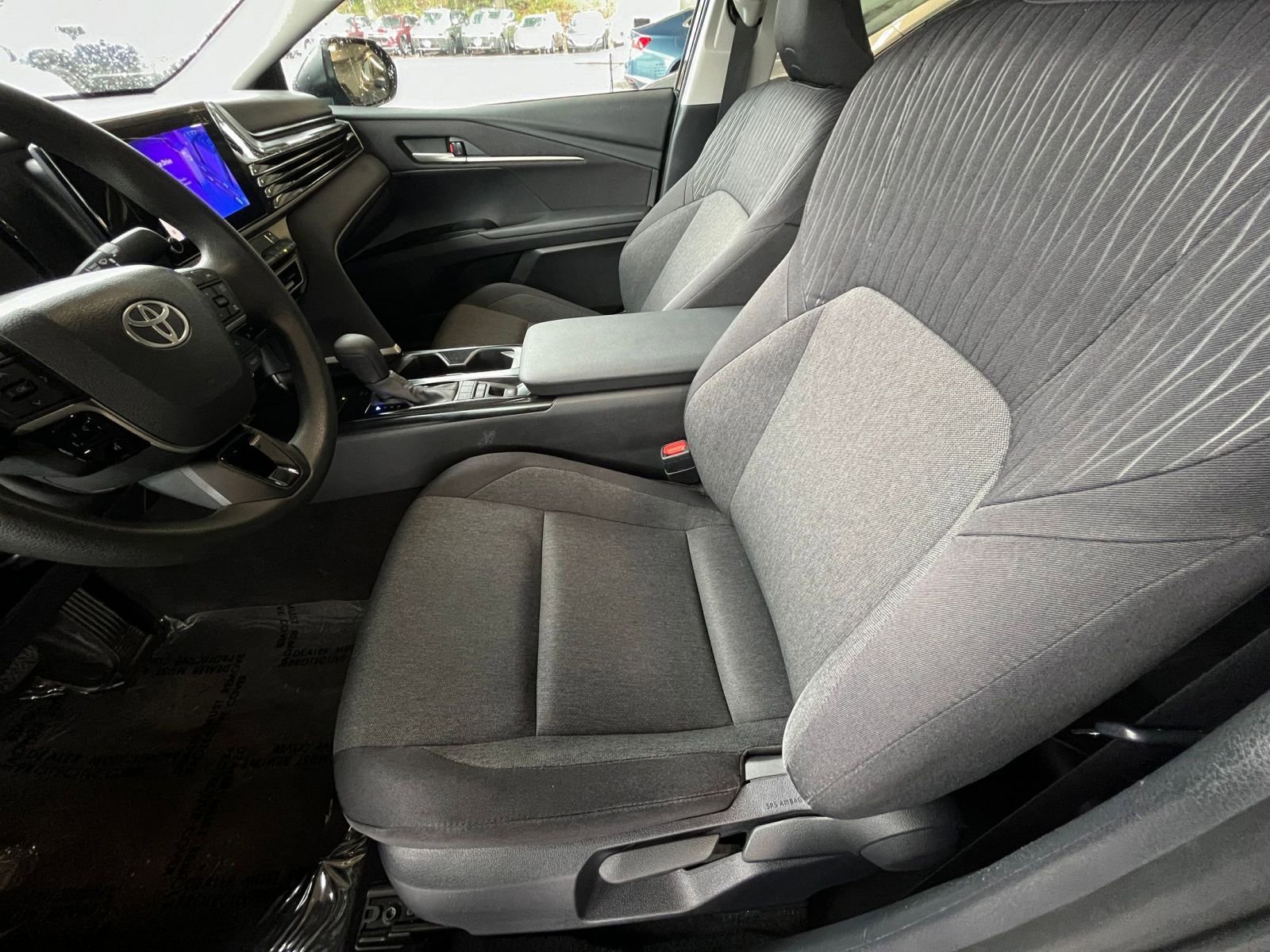 Thumbnail: 2025 Toyota Camry - 27