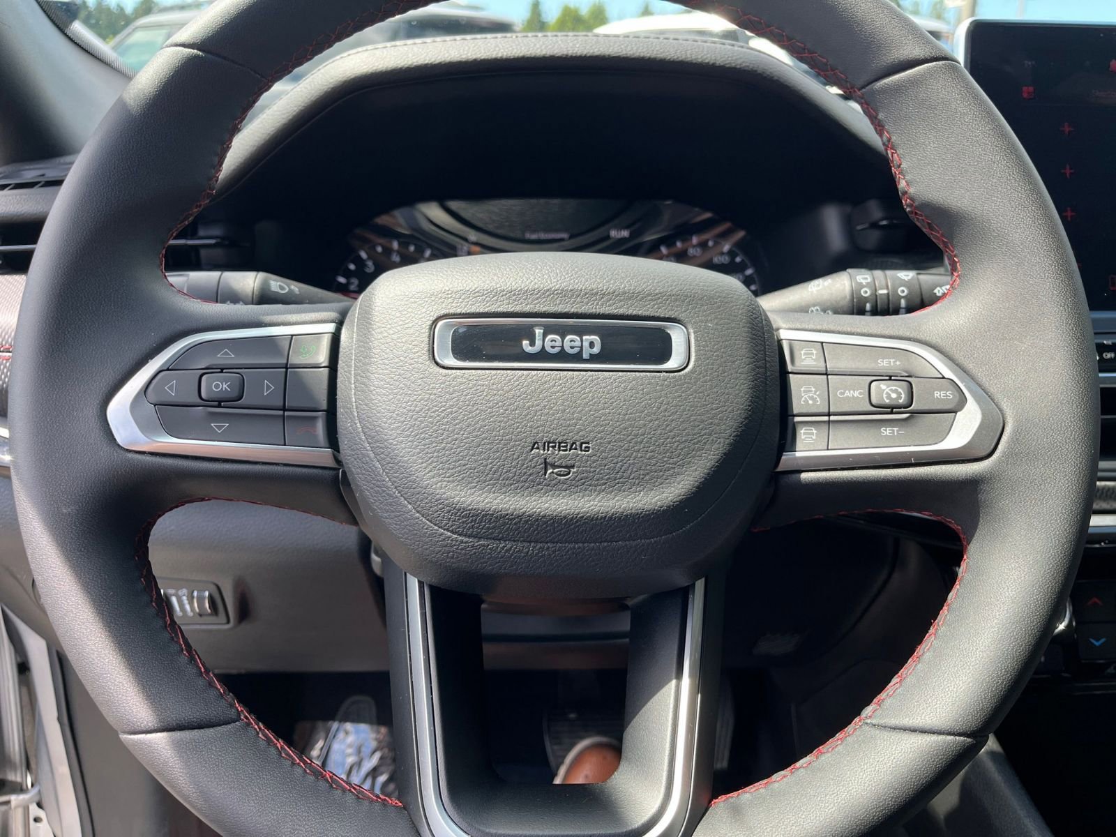 Thumbnail: 2025 Jeep Compass - 28