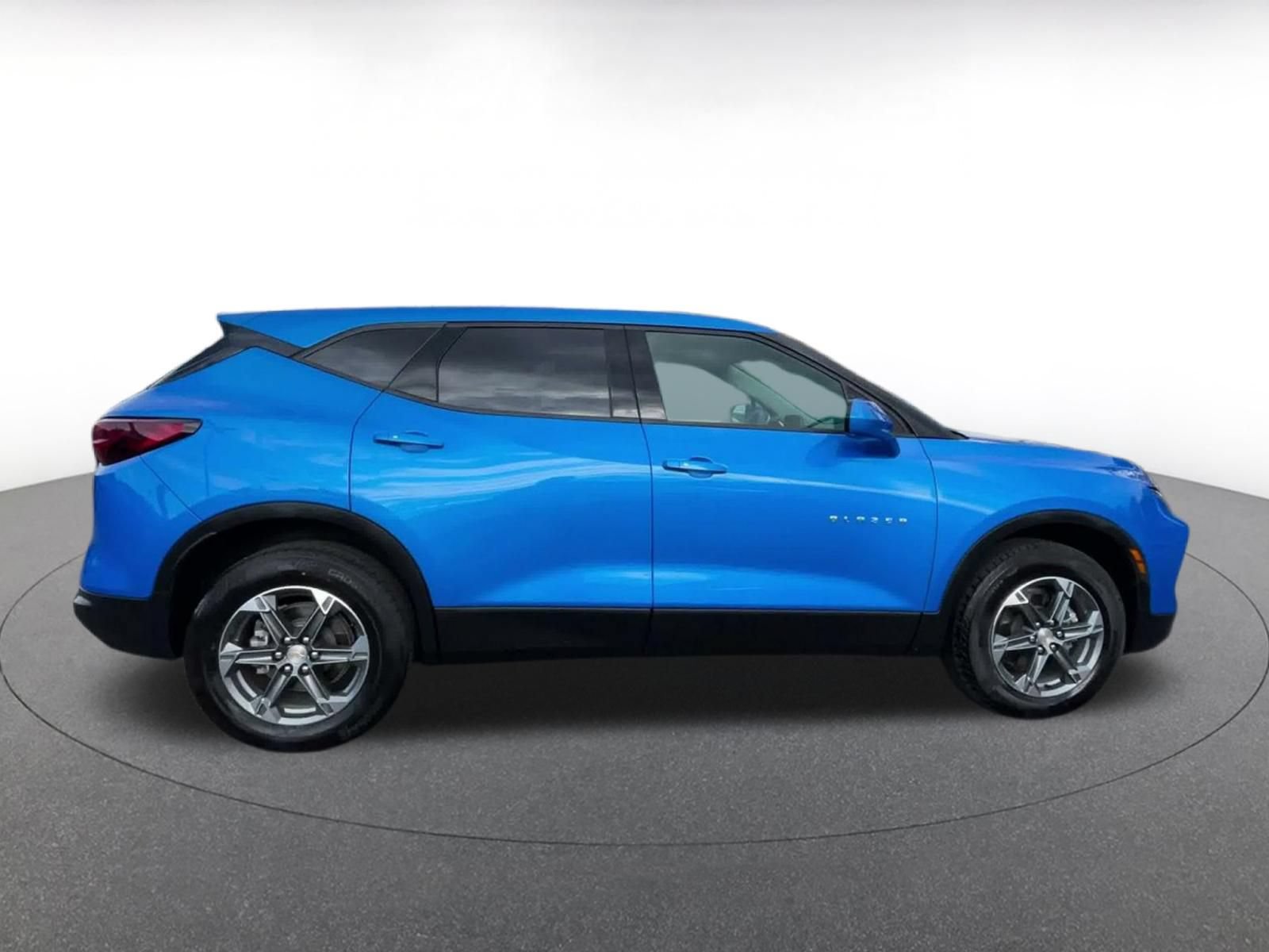 Thumbnail: 2025 Chevrolet Blazer - 13