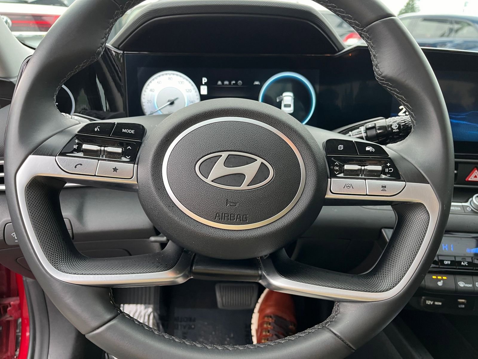 Thumbnail: 2025 Hyundai Elantra - 28