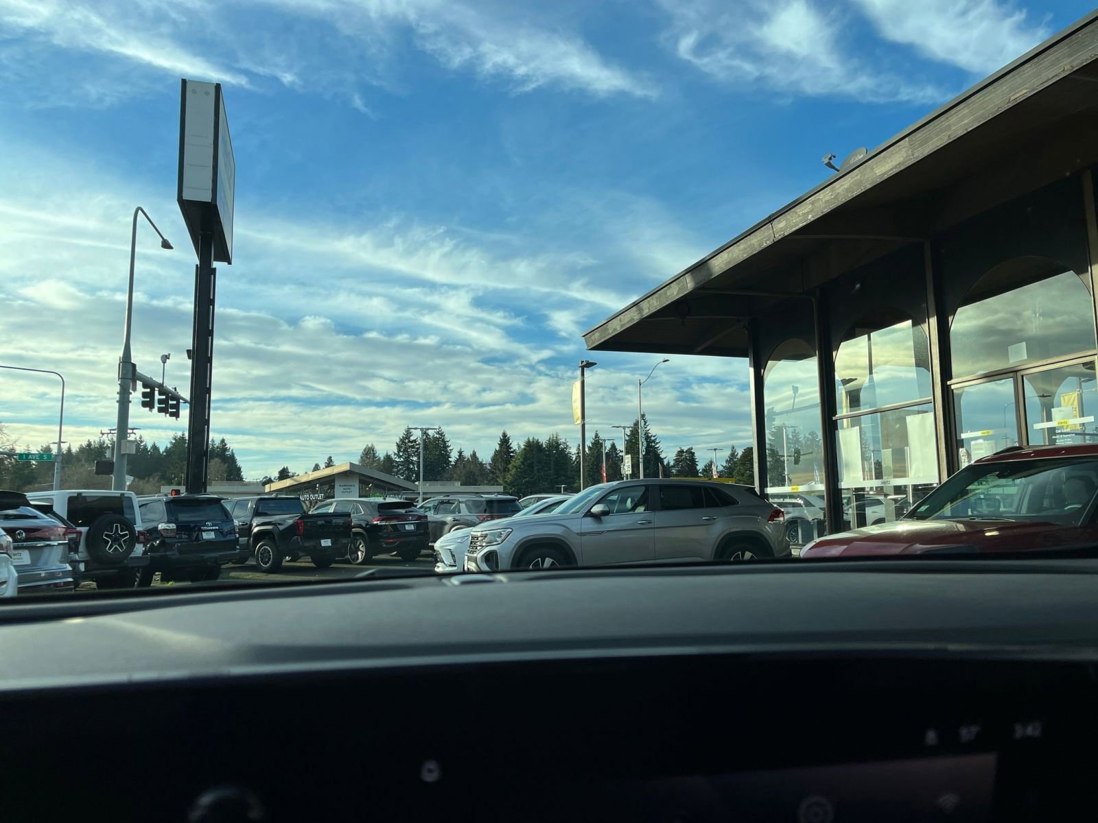 Thumbnail: 2025 Buick Encore GX - 17