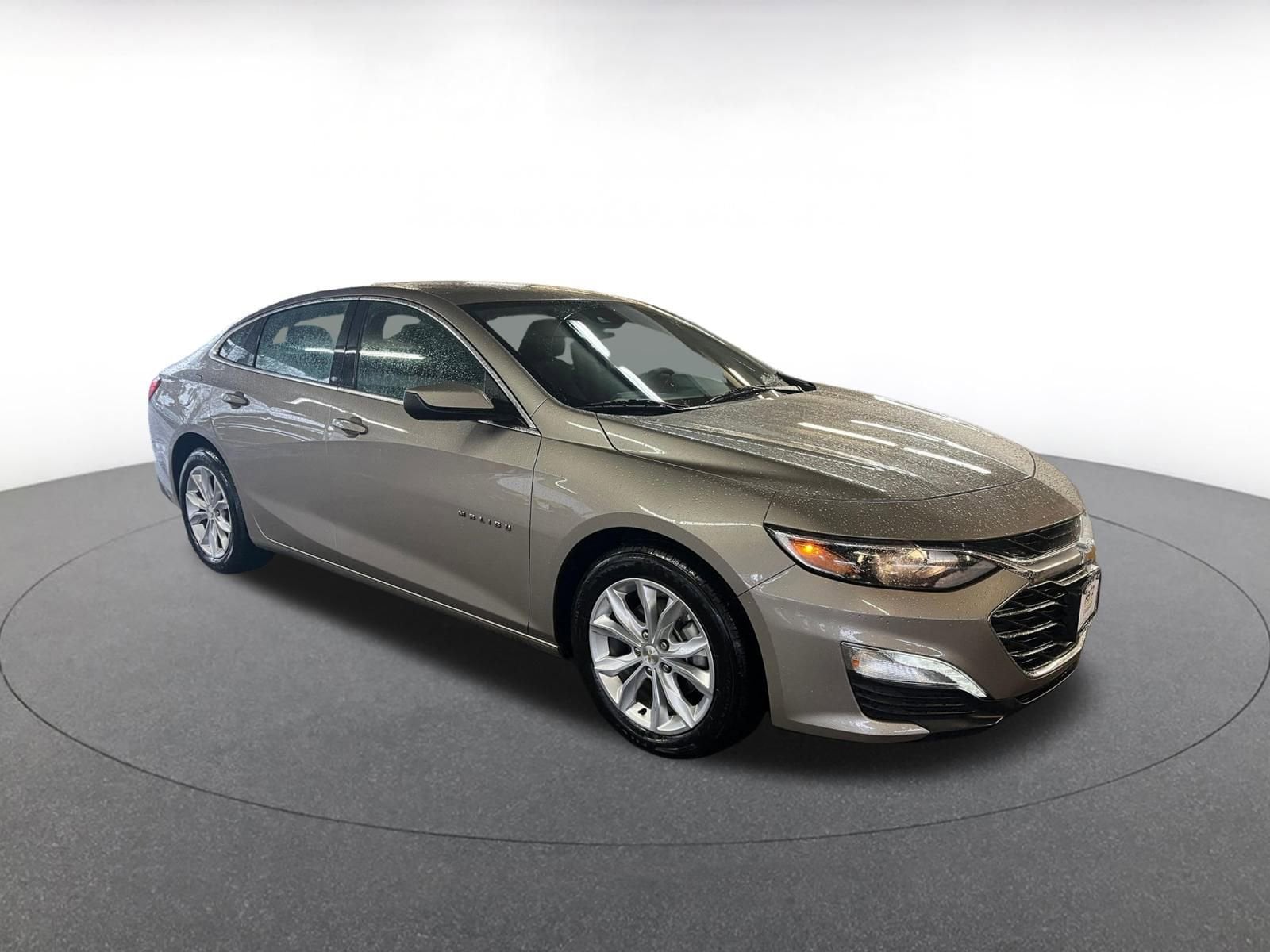 Thumbnail: 2024 Chevrolet Malibu - 1