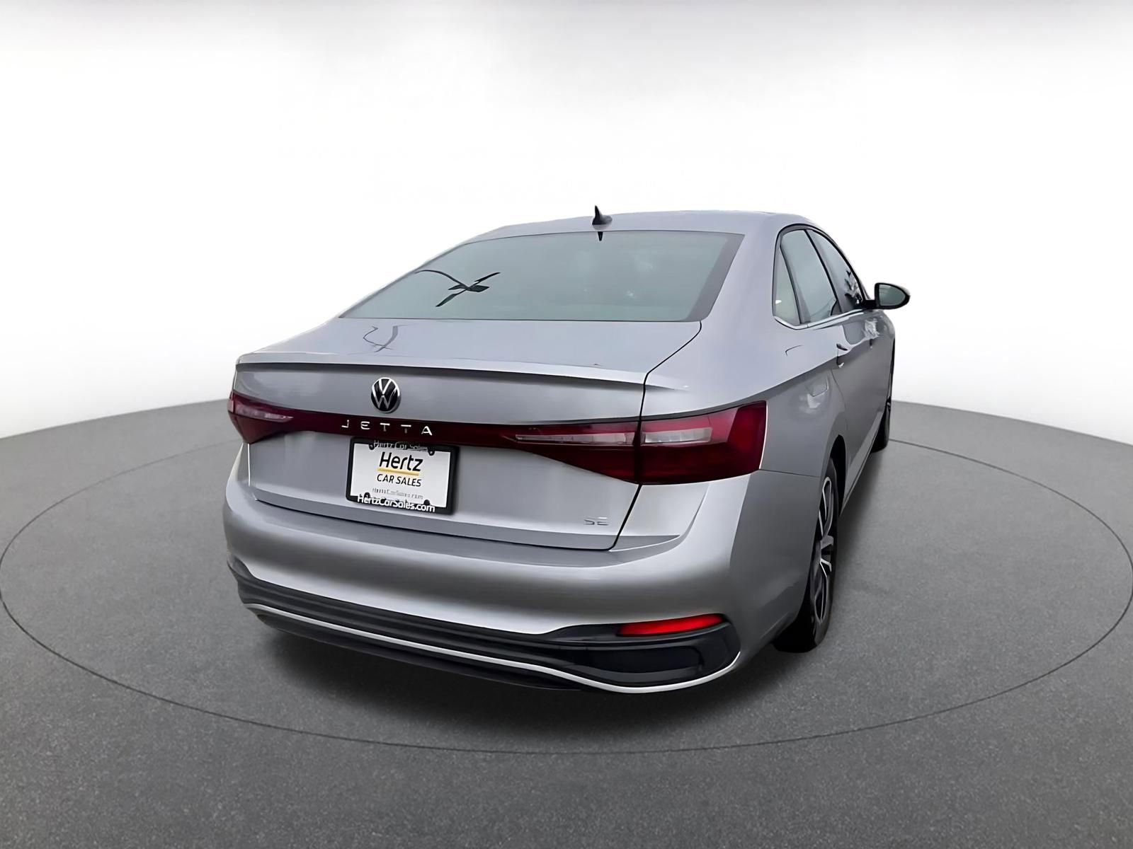 Thumbnail: 2025 Volkswagen Jetta - 15